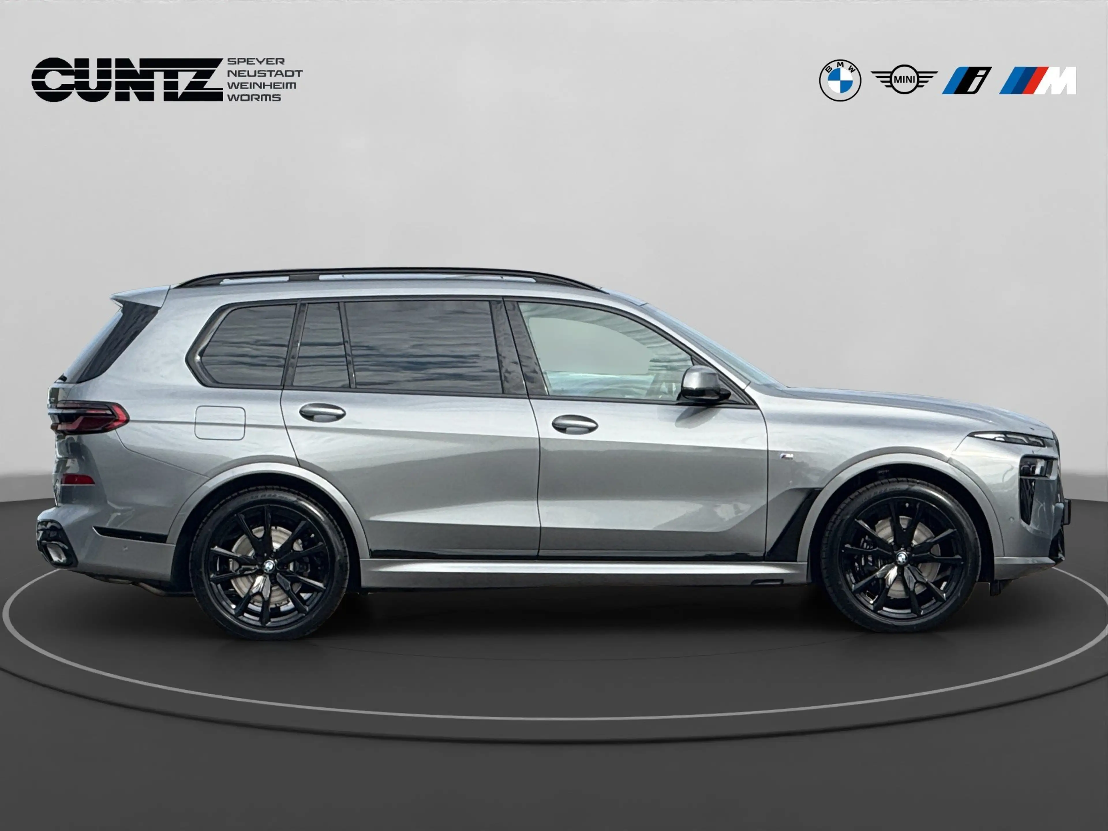 BMW X7 xDrive40d — photo 4