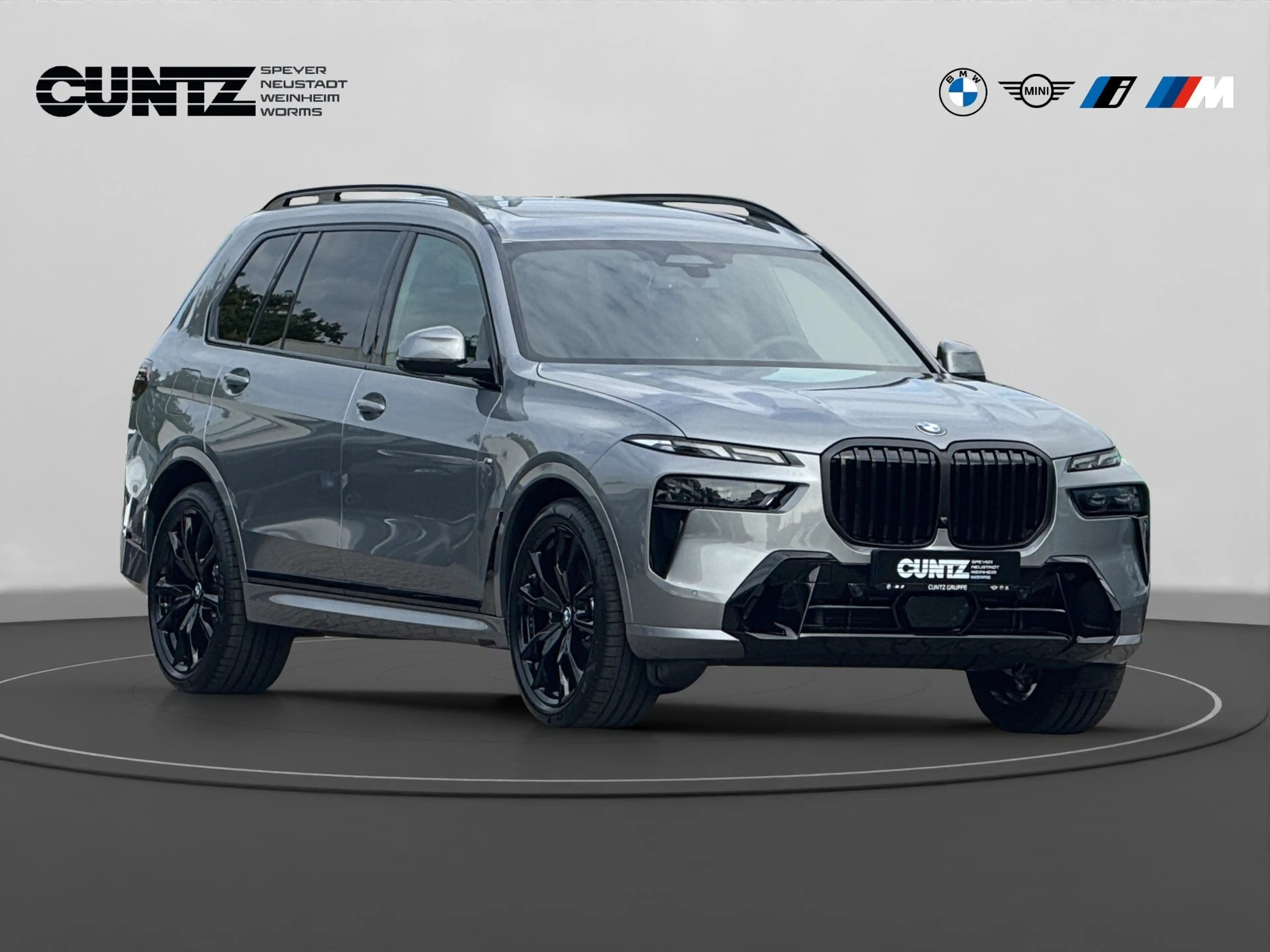 BMW X7 xDrive40d — photo 3