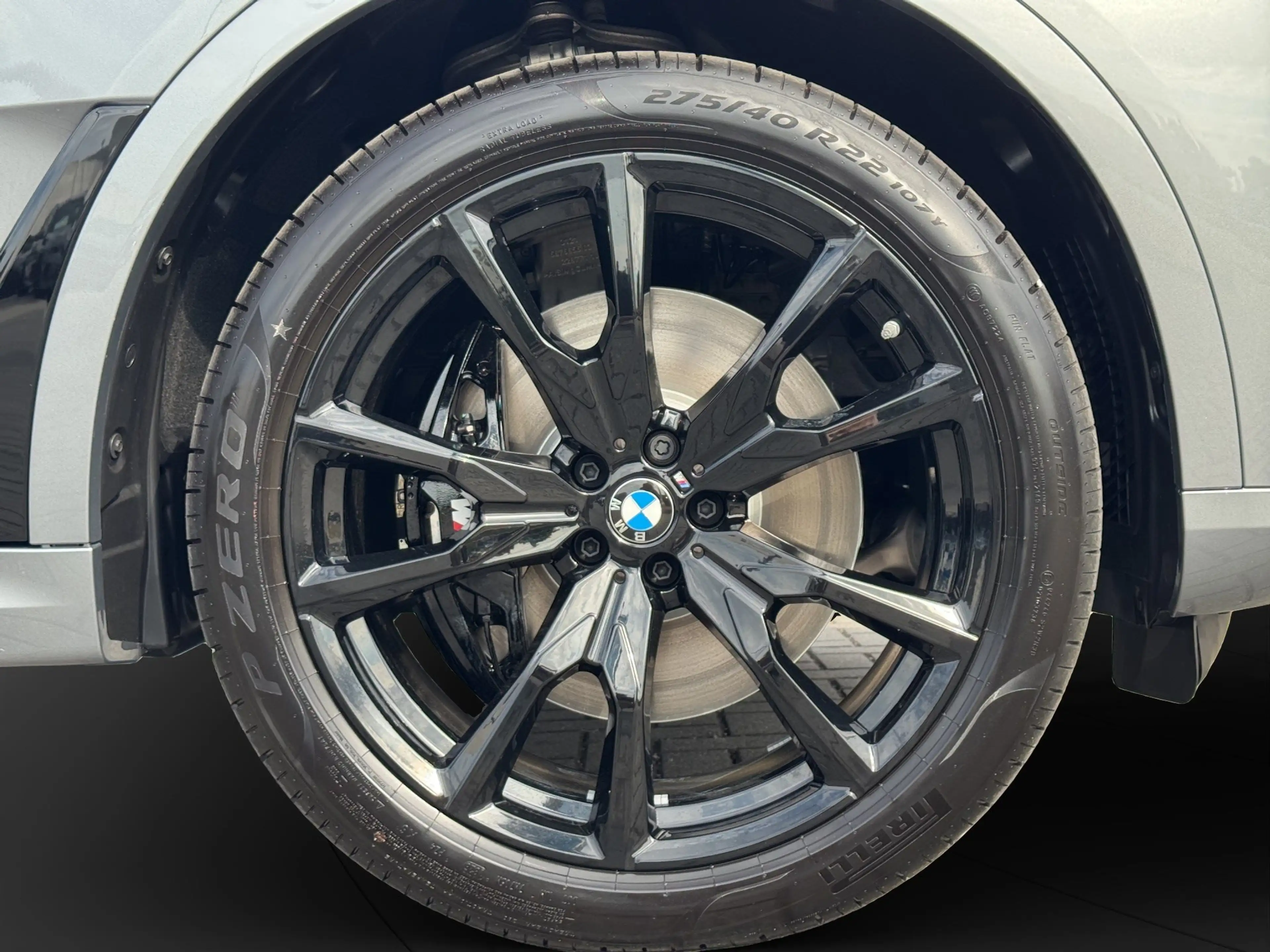 BMW X7 xDrive40d — photo 15