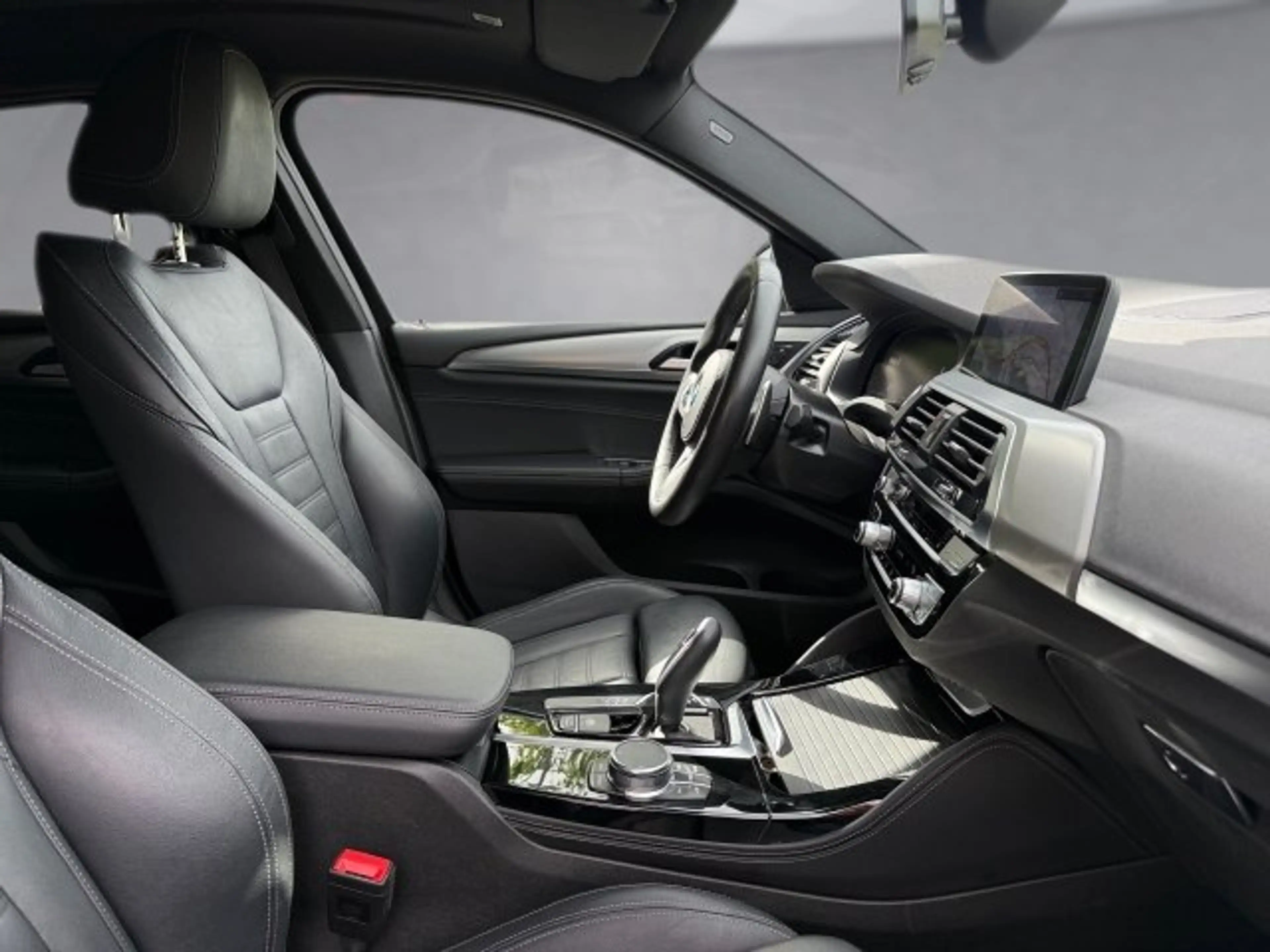 BMW X4 xDrive 30d G02 B57 — photo 11