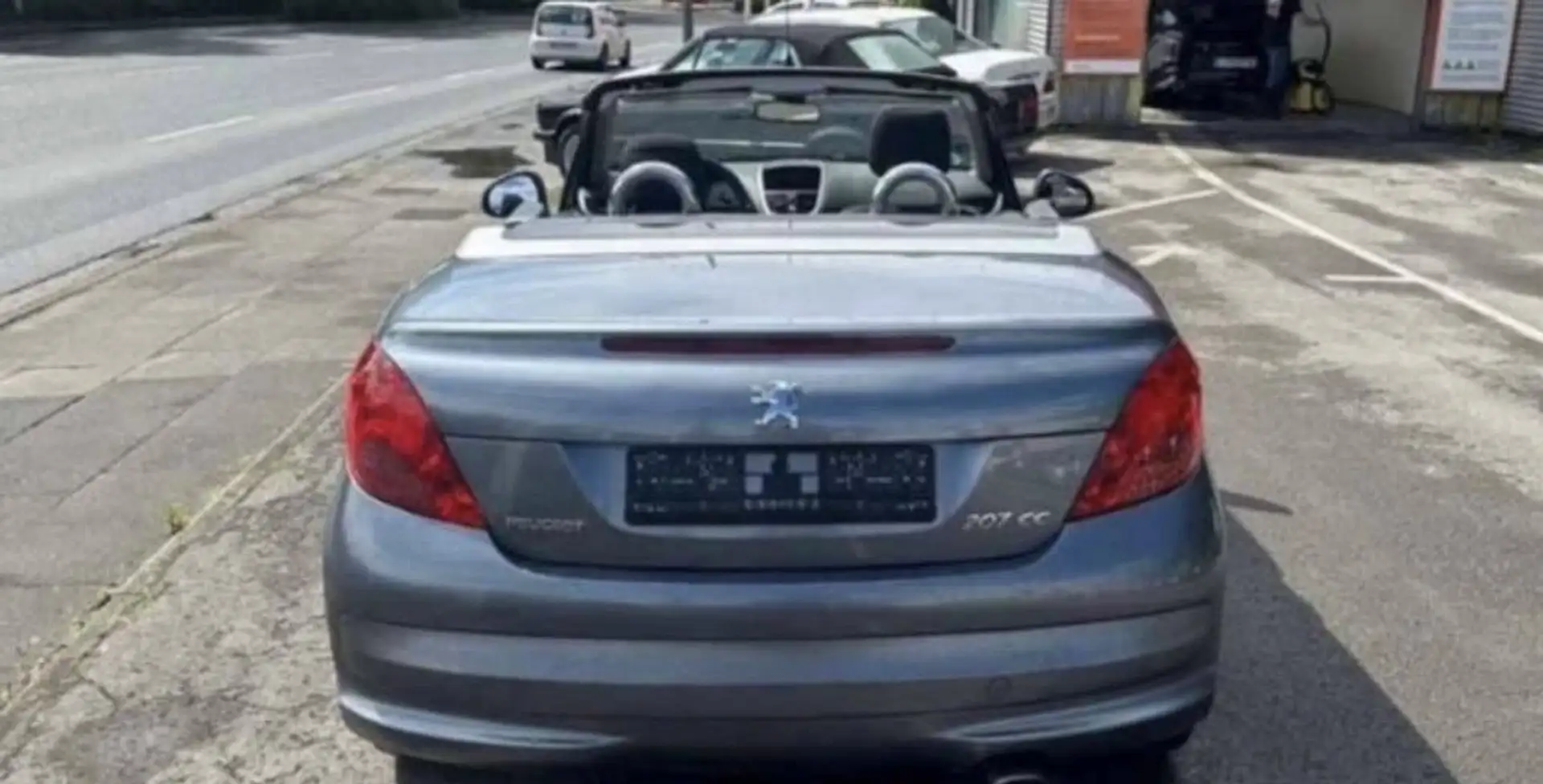 Peugeot 207 CC Active 1,6 VTi 16V - 2