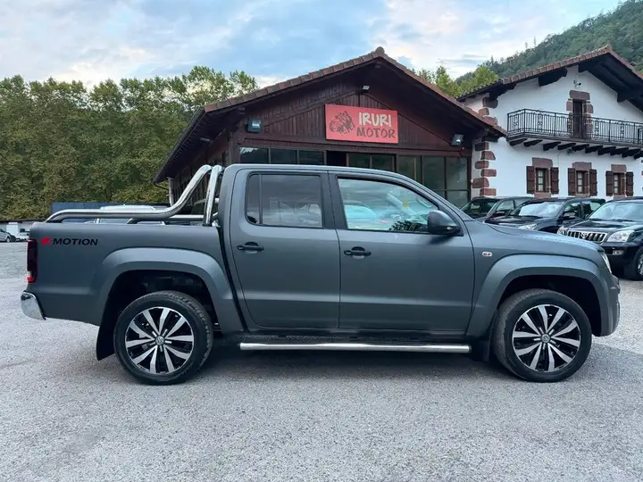 Volkswagen Touareg 3.0 TDI V6 2017