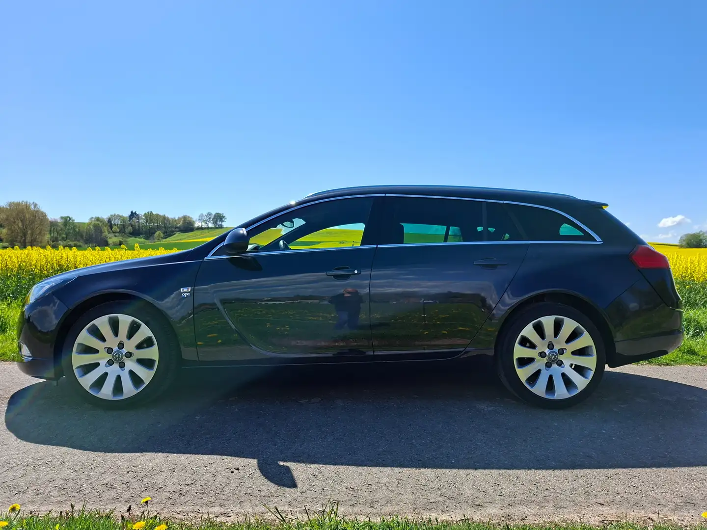 Opel Insignia Insignia 2.0 CDTI Sports Tourer OPC Line Schwarz - 2