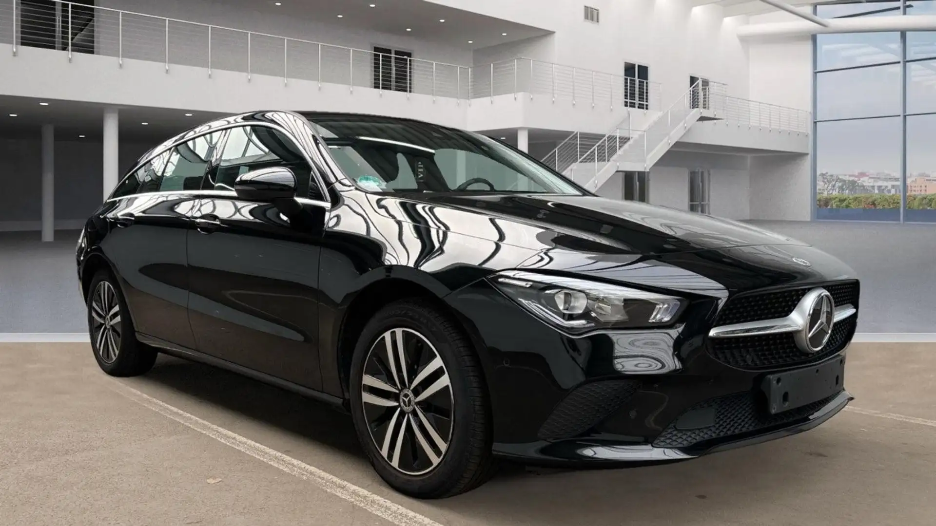 Mercedes-Benz CLA 250 CLA 250 Shooting LED*Kamera*Leder*Navi*DAB*MBUX Schwarz - 2