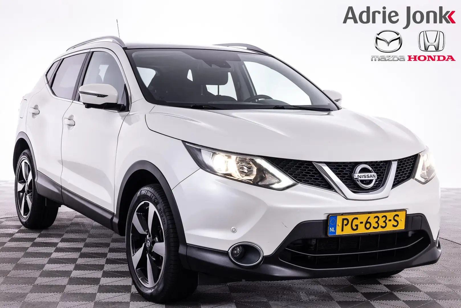 Nissan Qashqai 1.2 N-Vision | PANORAMADAK | NAVIGATIE | CLIMATE C Wit - 1