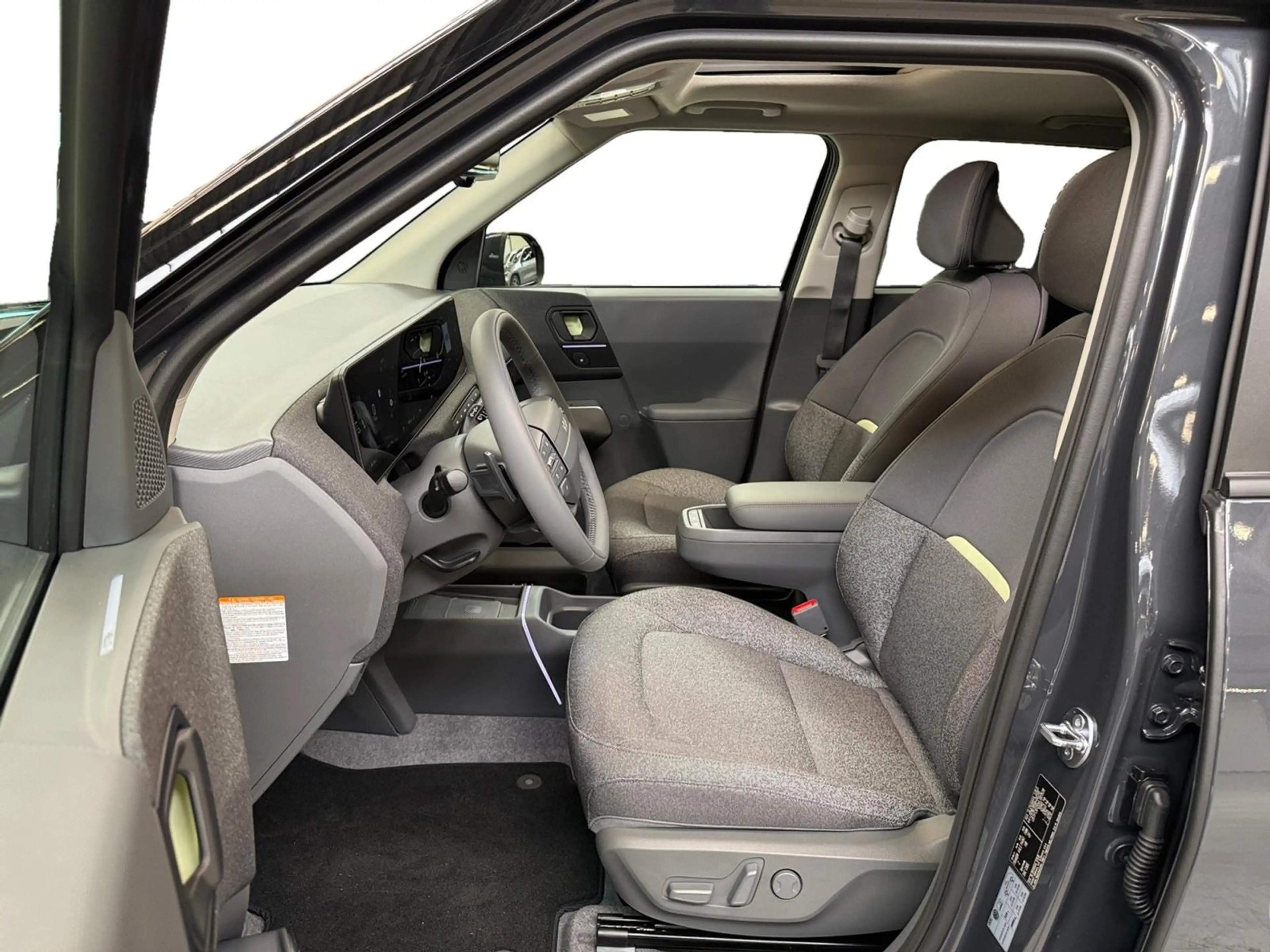 Kia EV2 Plus Advanced 42.2 kWh I Pano I Elek. Stoelen I Ha — photo 11