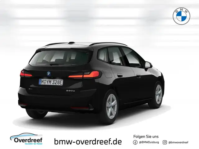 BMW 2 Series view 3