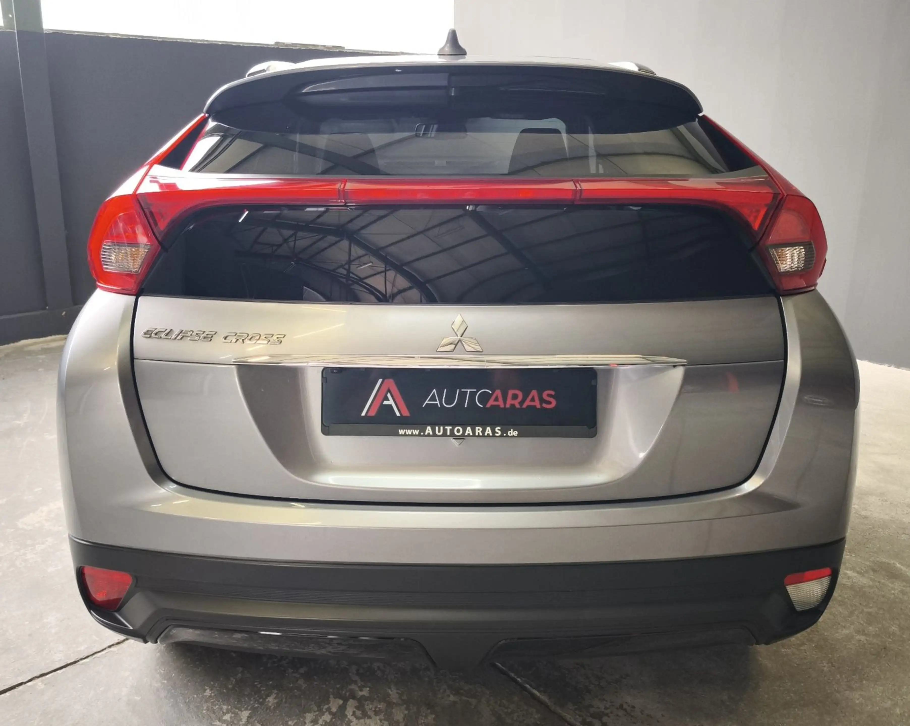 Mitsubishi Eclipse Cross 1,5 T-MIVEC — photo 4