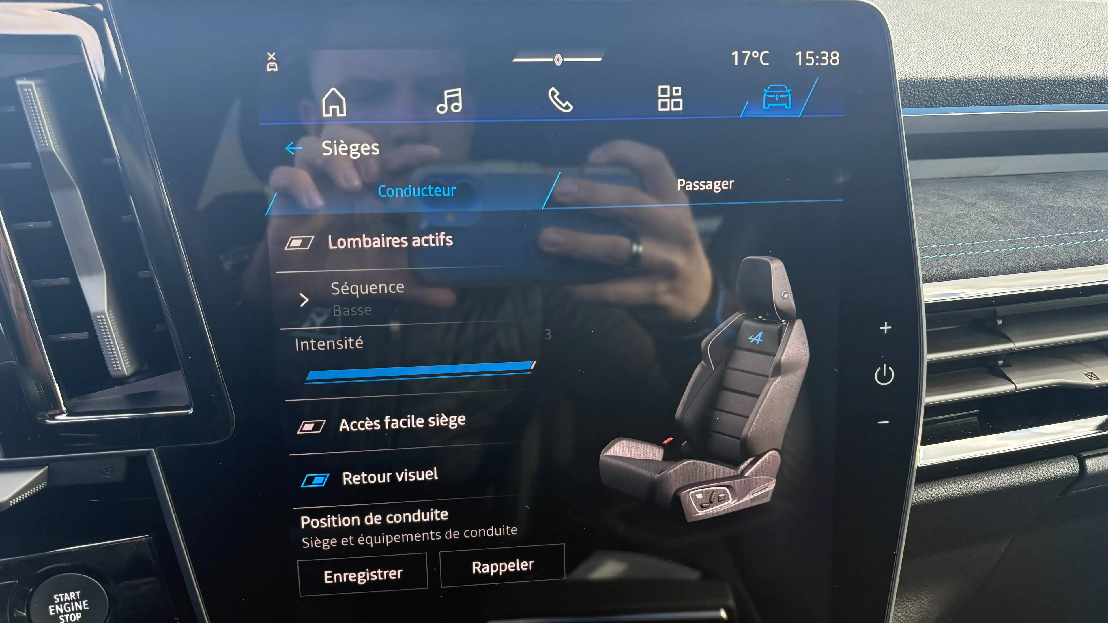 Renault Austral 1.2 E-TECH Esprit Alpine Esprit Alpine — photo 14