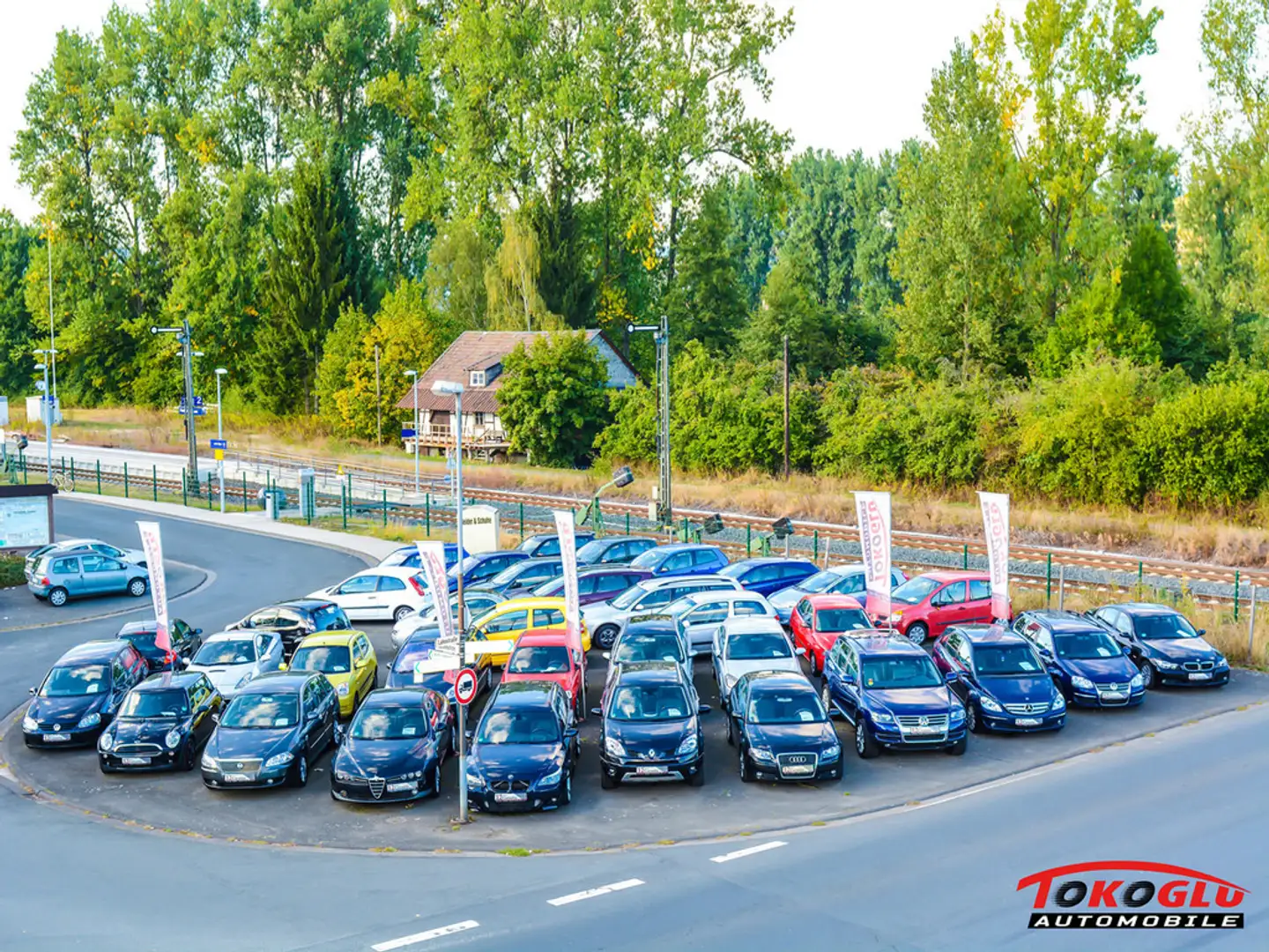 Opel Meriva INNOVATION 1.8 SHZ Temp PDC Berganfahrass. GA Spee Schwarz - 2