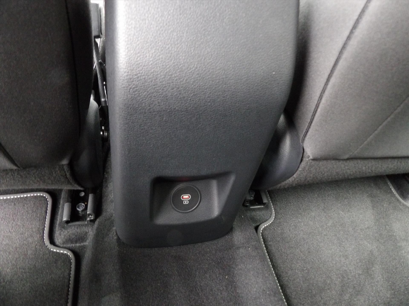 Kia Ceed / cee'd 1.0 Turbo ComfortLine Navi !!!!4.400km!!!! Org. Ne — photo 11