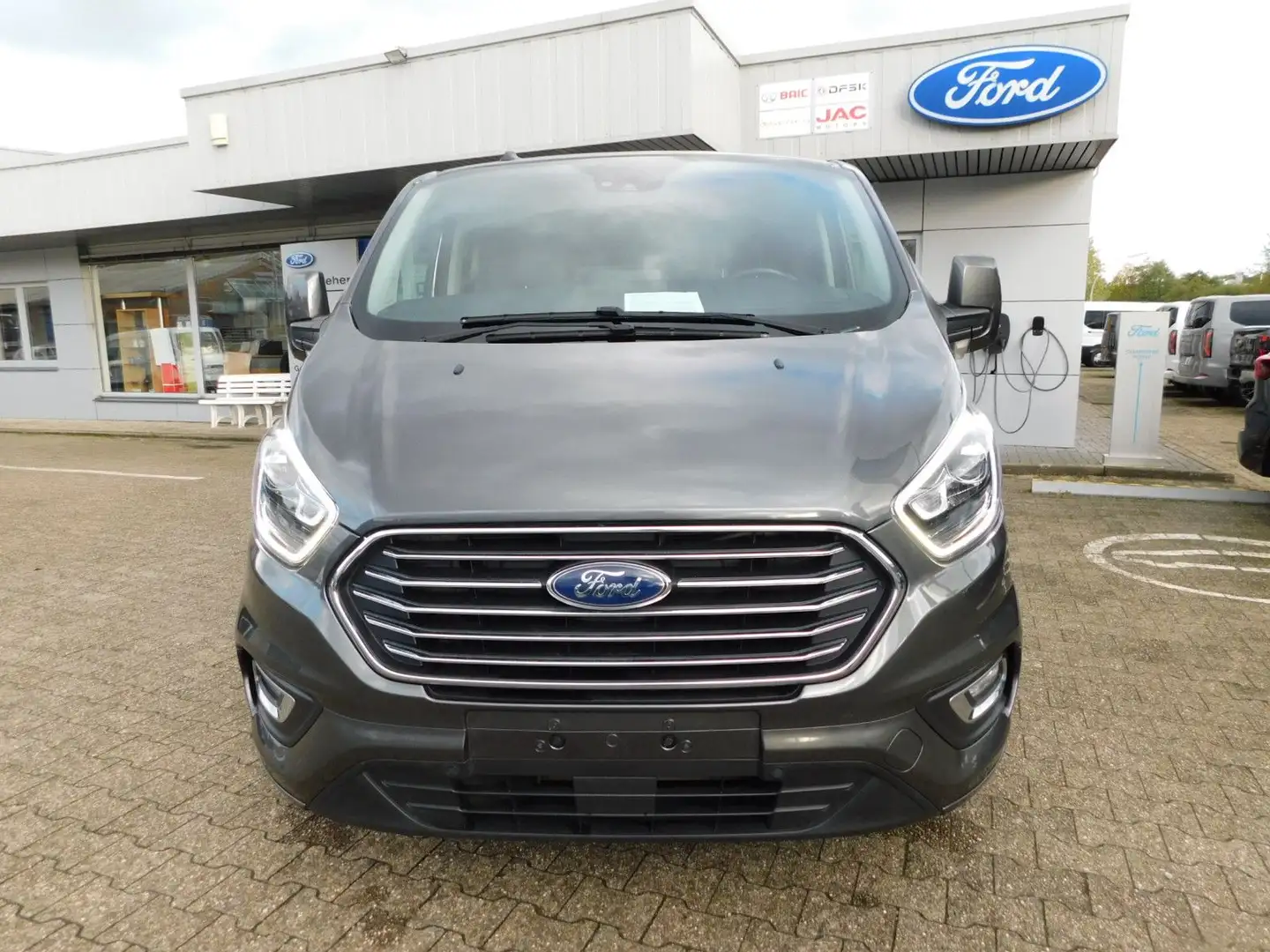 Ford Tourneo Custom Kombi 320 L2 Titanium X Automatik Szürke - 2