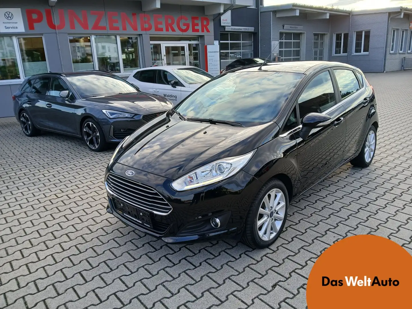 Ford Fiesta Titanium 1,0 Start/Stop Schwarz - 1
