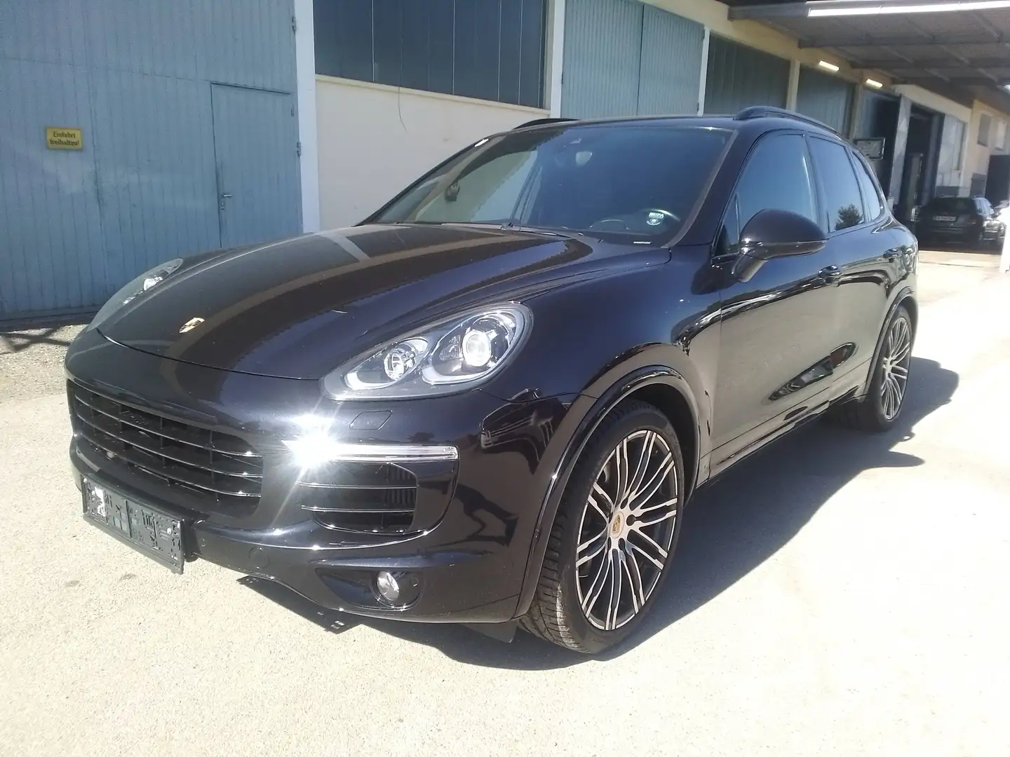 Porsche Cayenne Cayenne II 3,0 Aut. Schwarz - 1