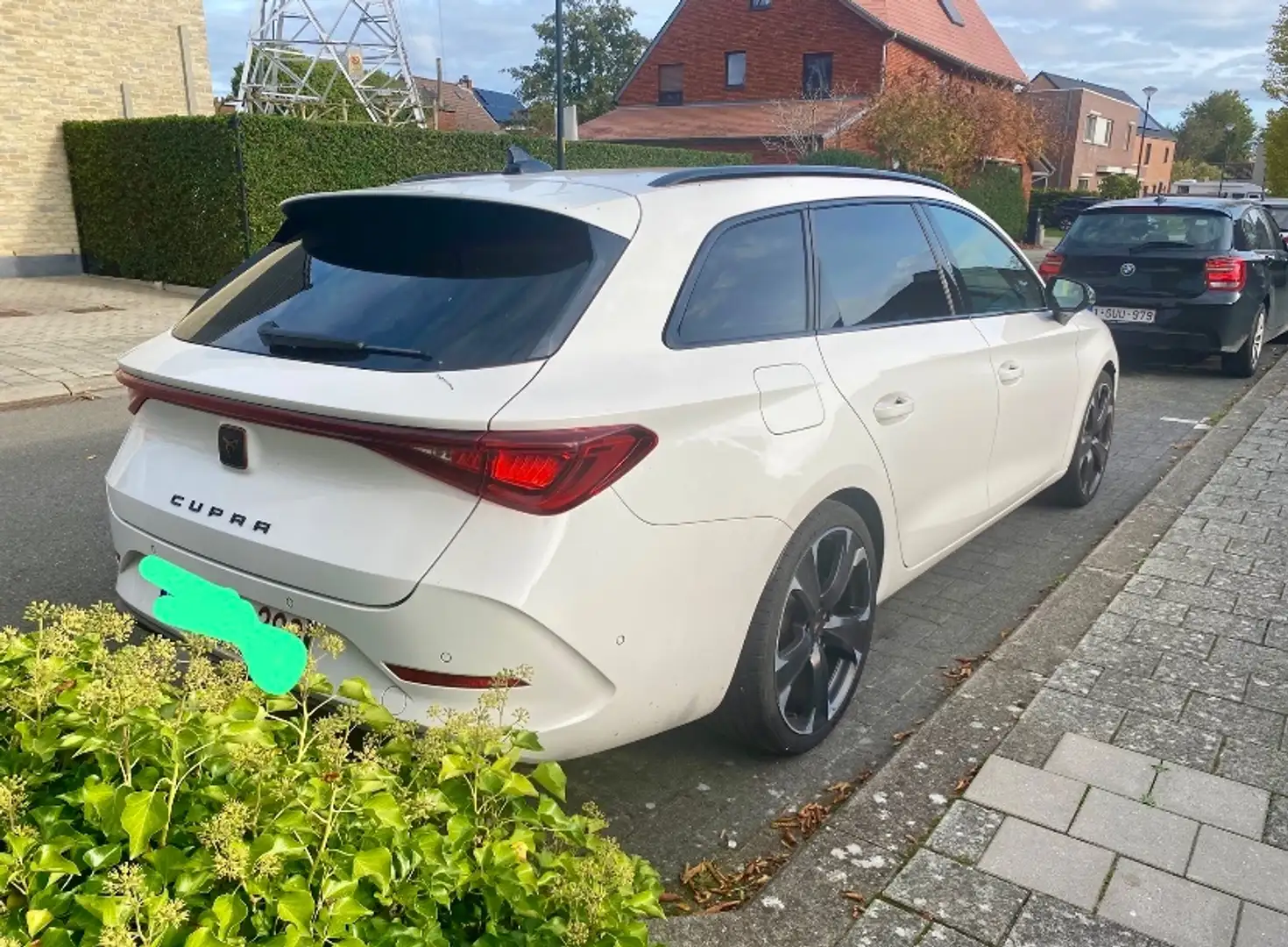 CUPRA Leon Leon Sportstourer 1.4 e-Hybrid (180 kW System) VZ Blanc - 2