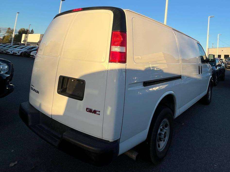 2024 GMC Savana 2500 Cargo Van