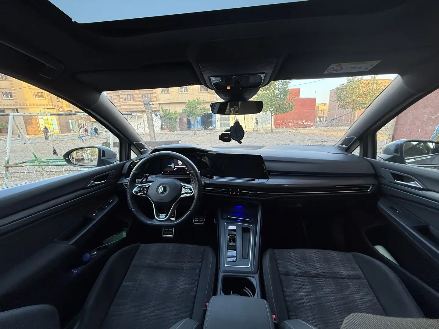 Volkswagen Golf GTD 2.0 SCR TDi DSG - 2