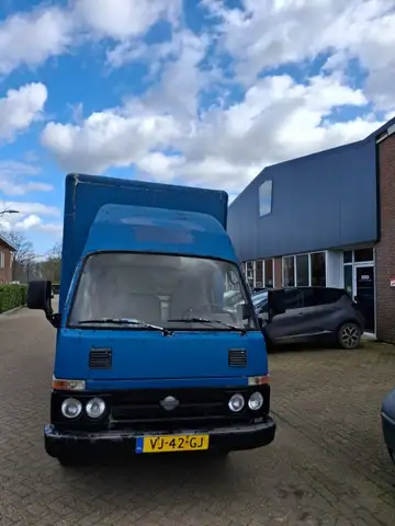 Nissan Cabstar 2.0