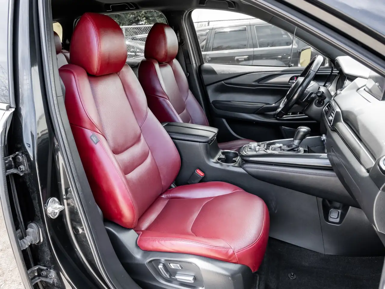 Mazda CX-9 снимка Mazda CX-9