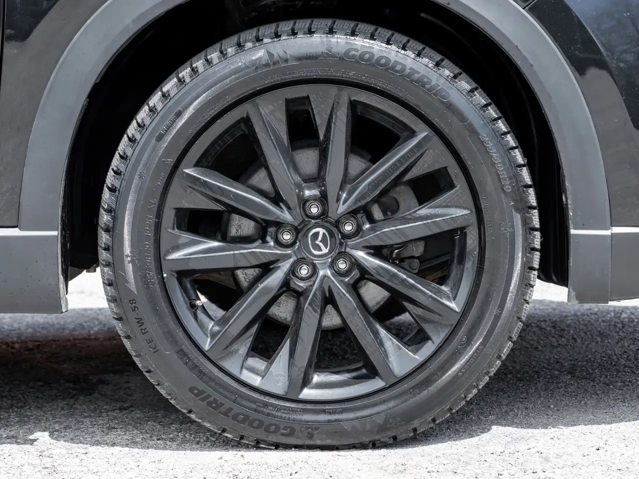 Mazda CX-9 снимка Mazda CX-9