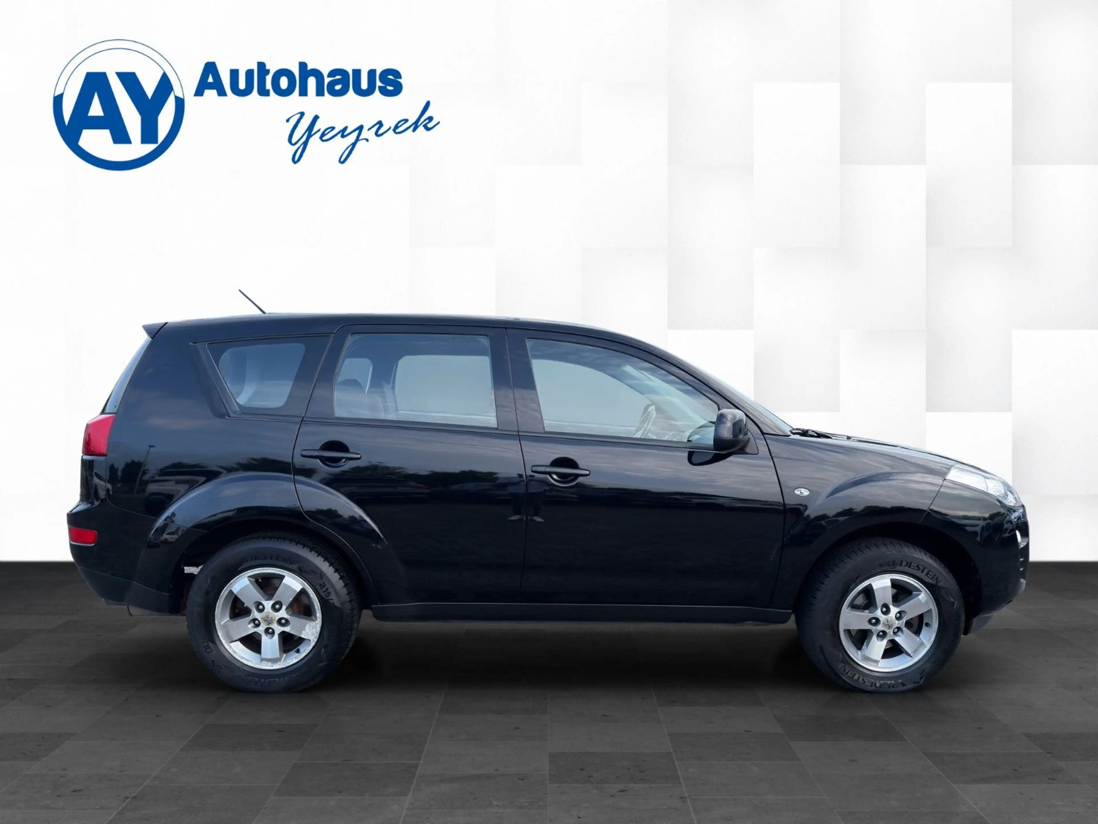Peugeot 4007 2.4 Tendance 4X4 *1.Hand*AC*TEMPO*Allwetter — photo 4