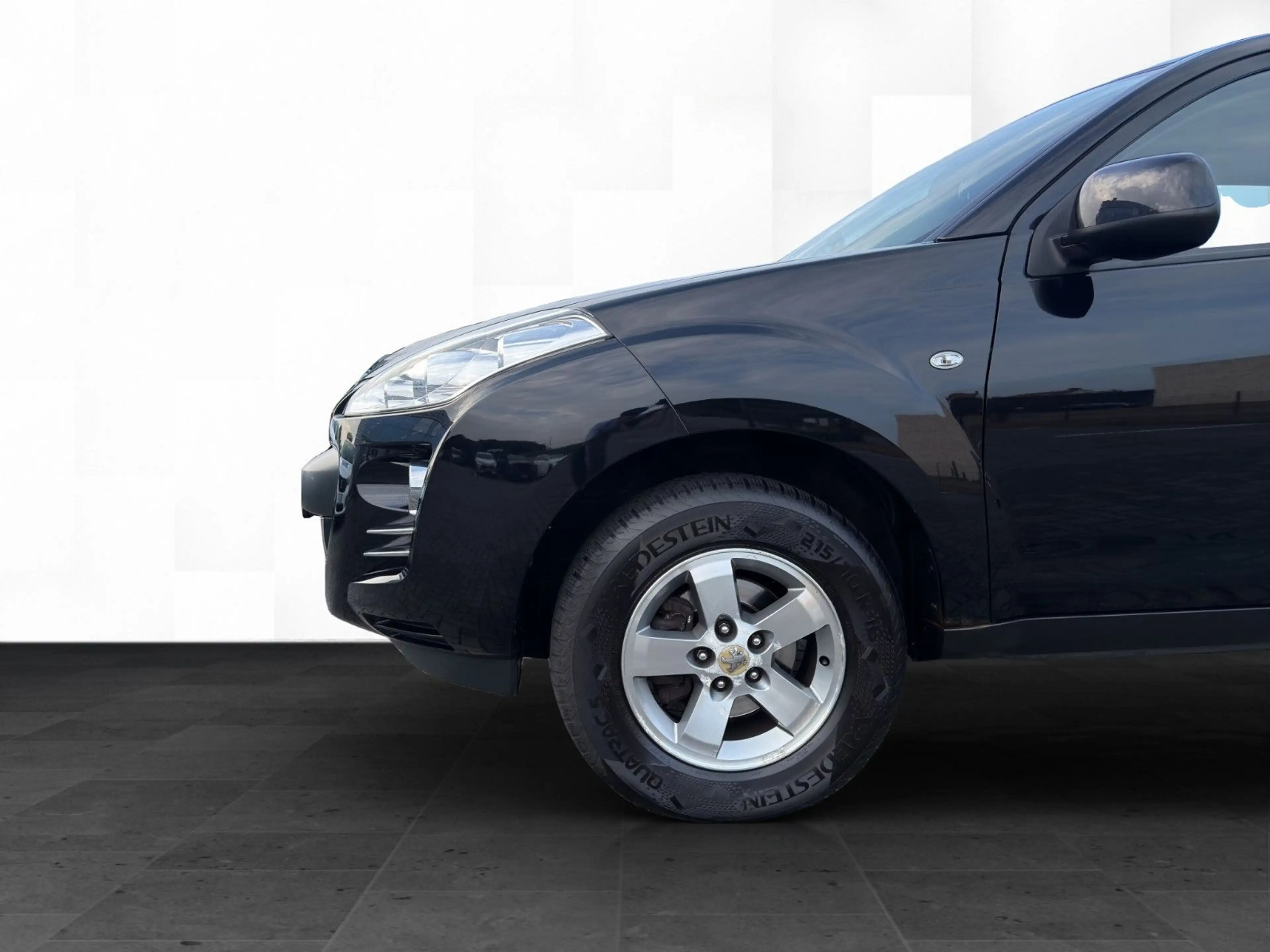 Peugeot 4007 2.4 Tendance 4X4 *1.Hand*AC*TEMPO*Allwetter — photo 9