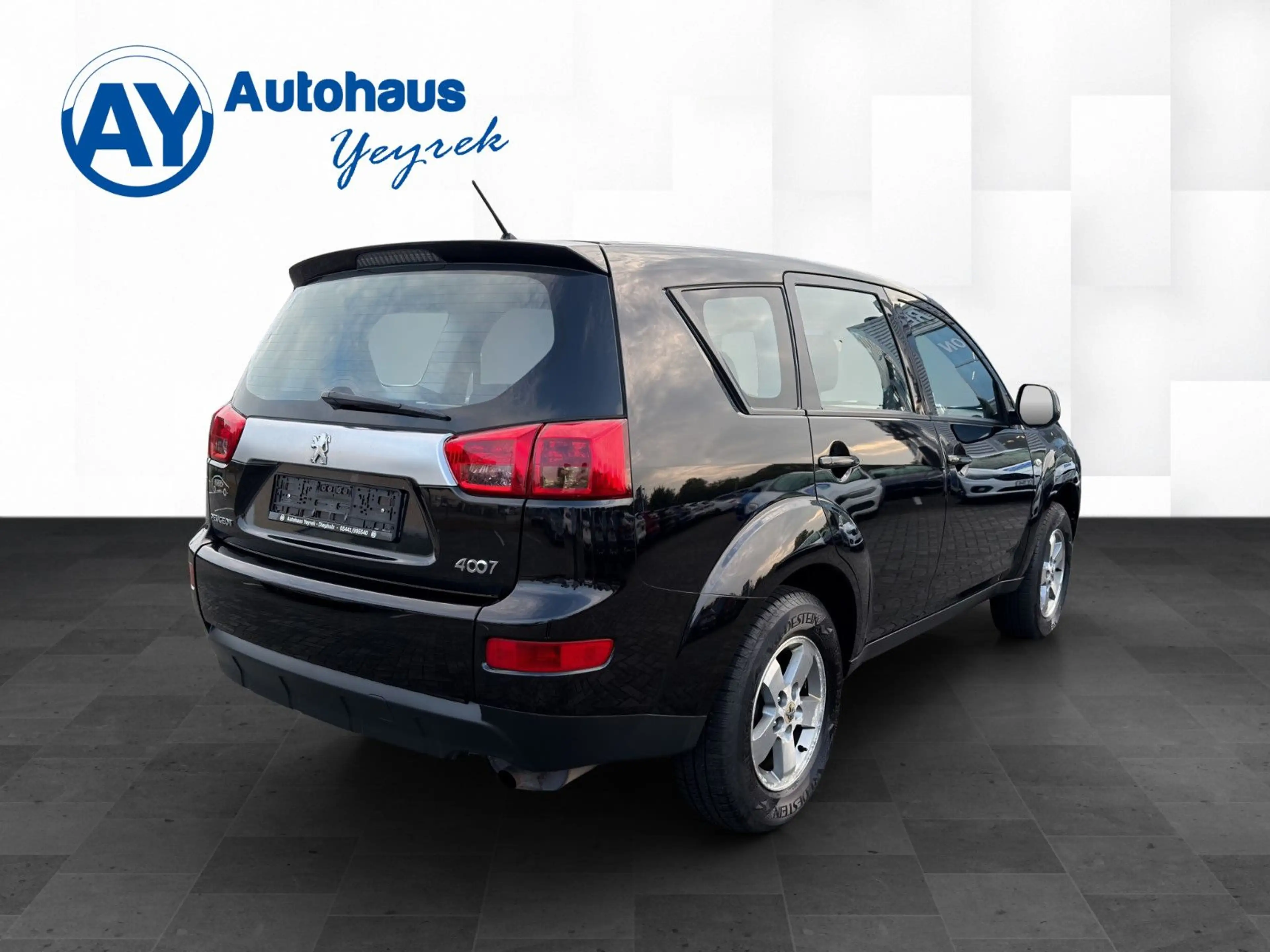 Peugeot 4007 2.4 Tendance 4X4 *1.Hand*AC*TEMPO*Allwetter — photo 5