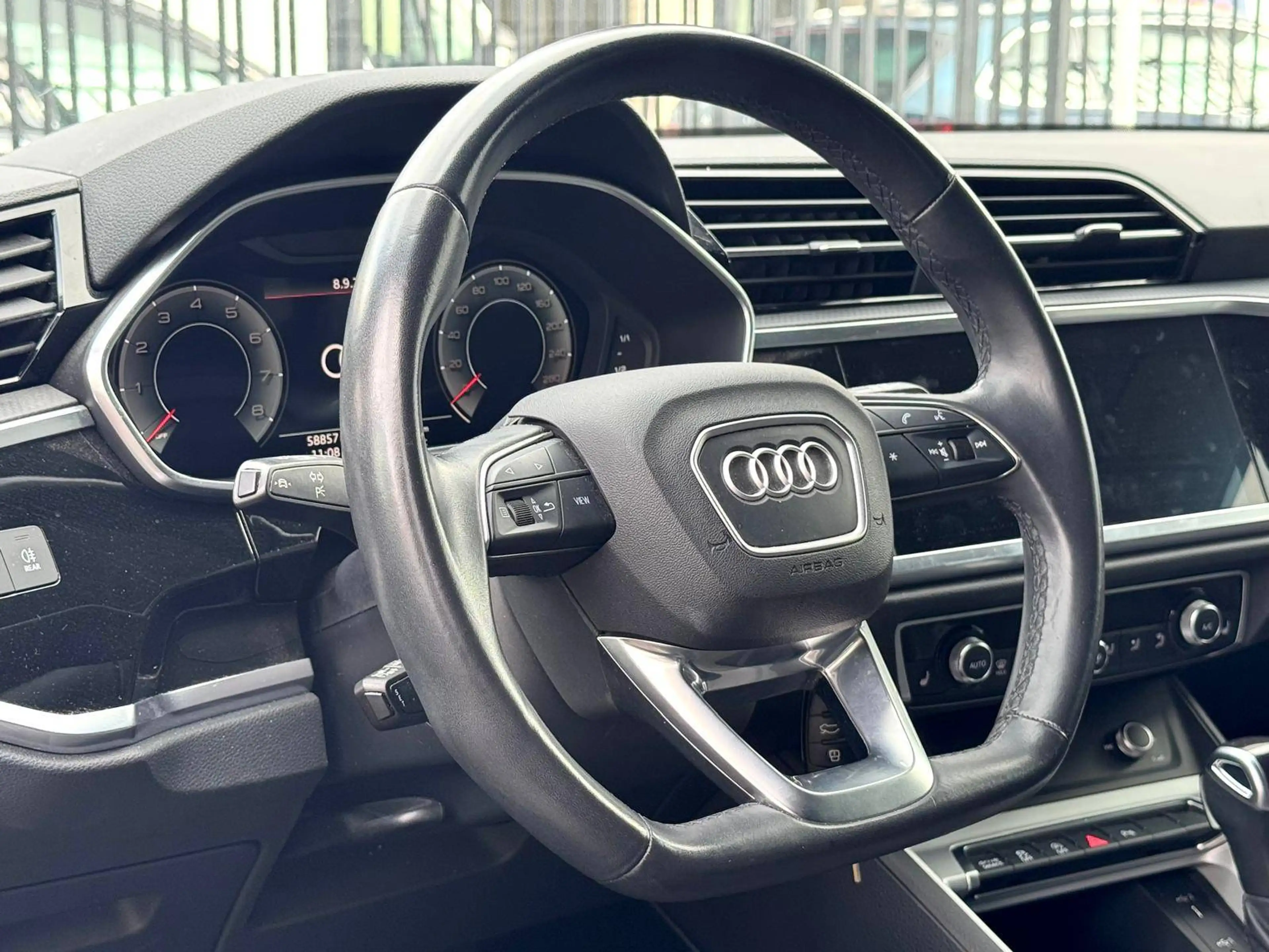 Audi Q3 SPORTBACK 35 TFSI S-LINE AUTO COCKPIT CARPLAY CAMERA — photo 25