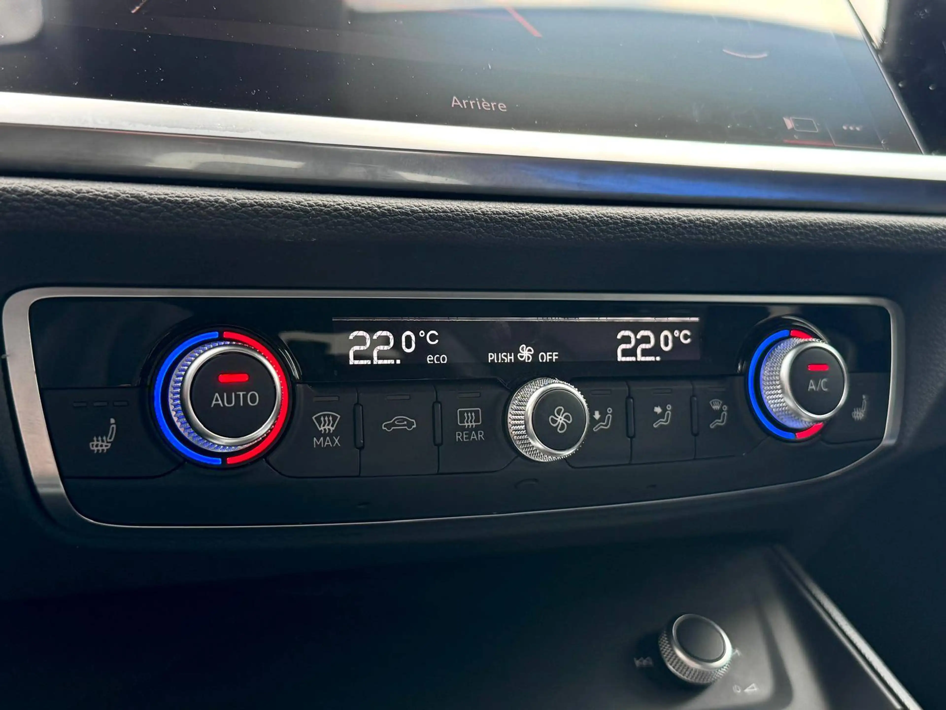 Audi Q3 SPORTBACK 35 TFSI S-LINE AUTO COCKPIT CARPLAY CAMERA — photo 15