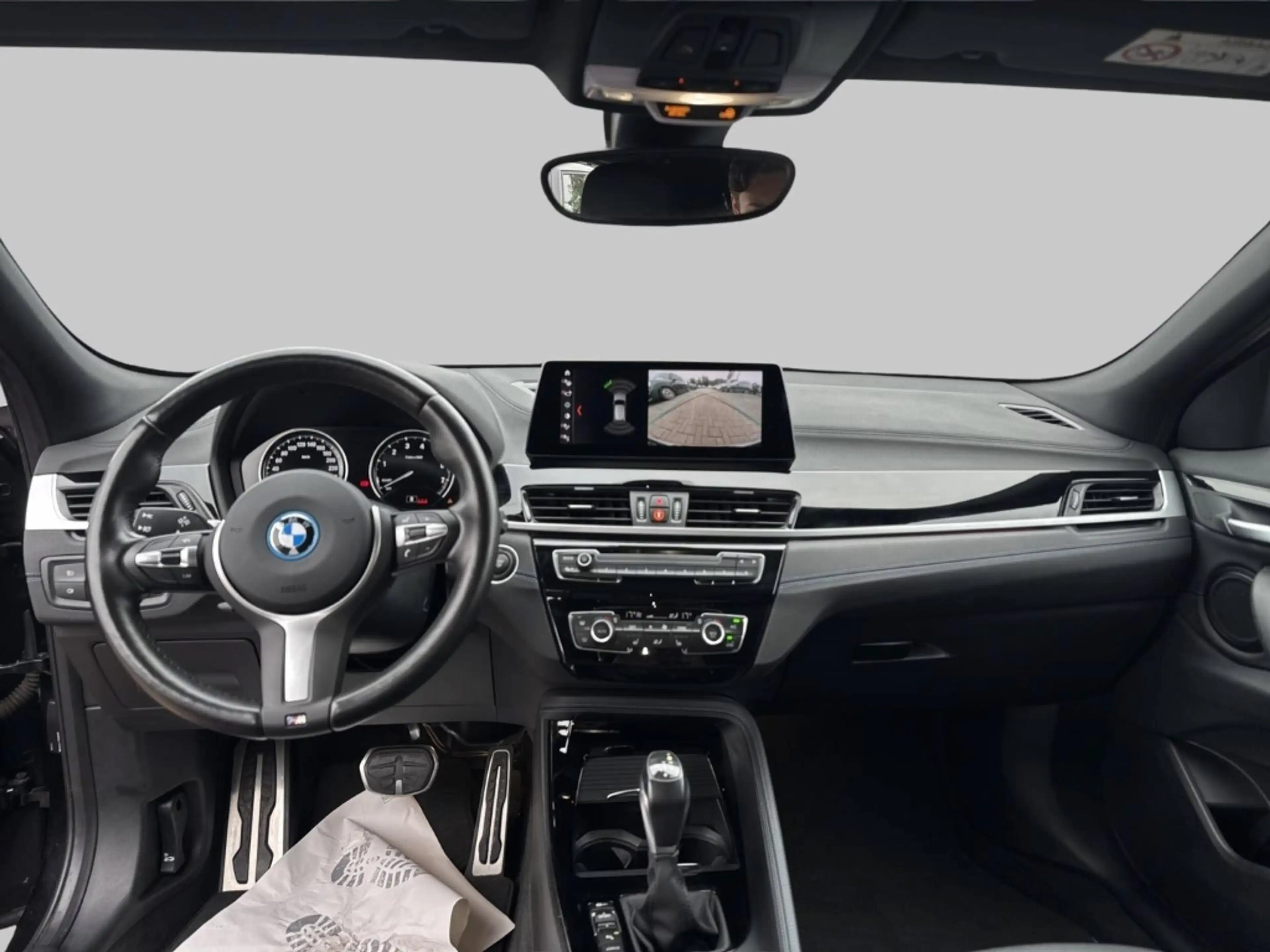 BMW X2 XDRIVE25E A Sportpaket HUD El. Panodach Panorama N — photo 7