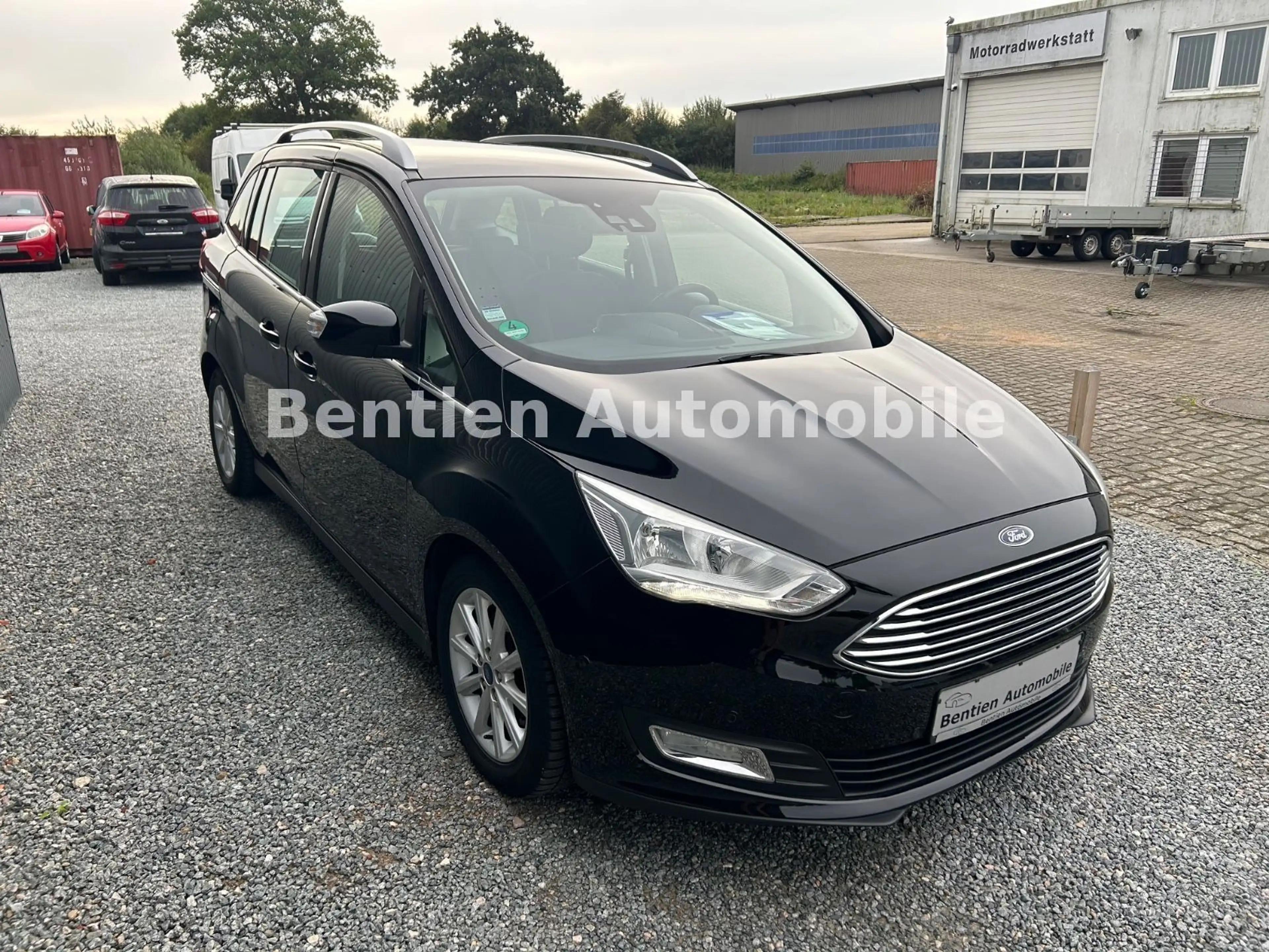 Ford Grand C-Max Grand C-MAX Titanium,SHZ,ALU,PDC — photo 4