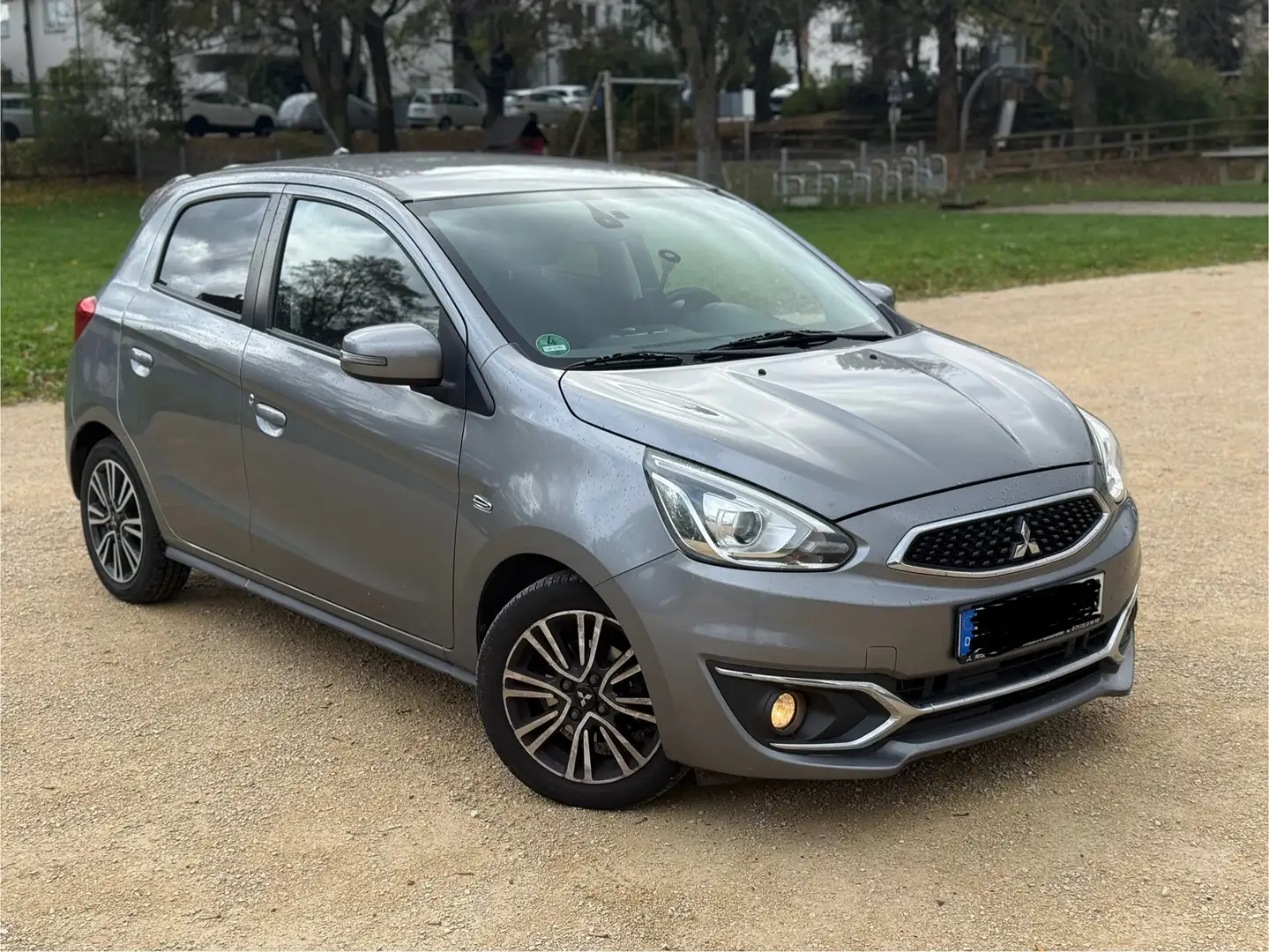 Mitsubishi Space Star 1.2 ClearTec Keyless Go | Tempomat | TÜV 11/2027 Grau - 1