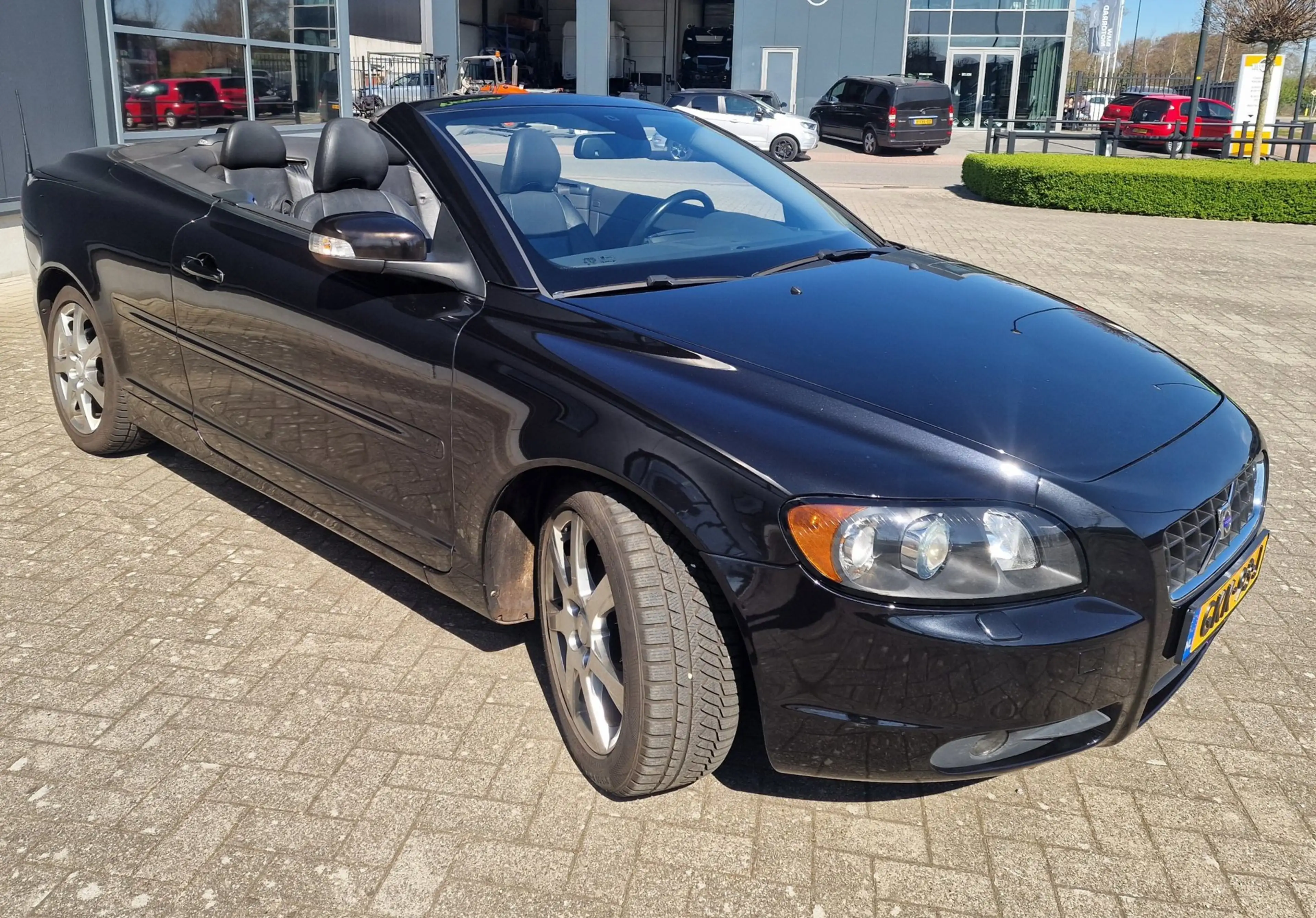 Volvo C70 Convertible 2.4 Summum, netto € 6.600, archief fot — photo 8