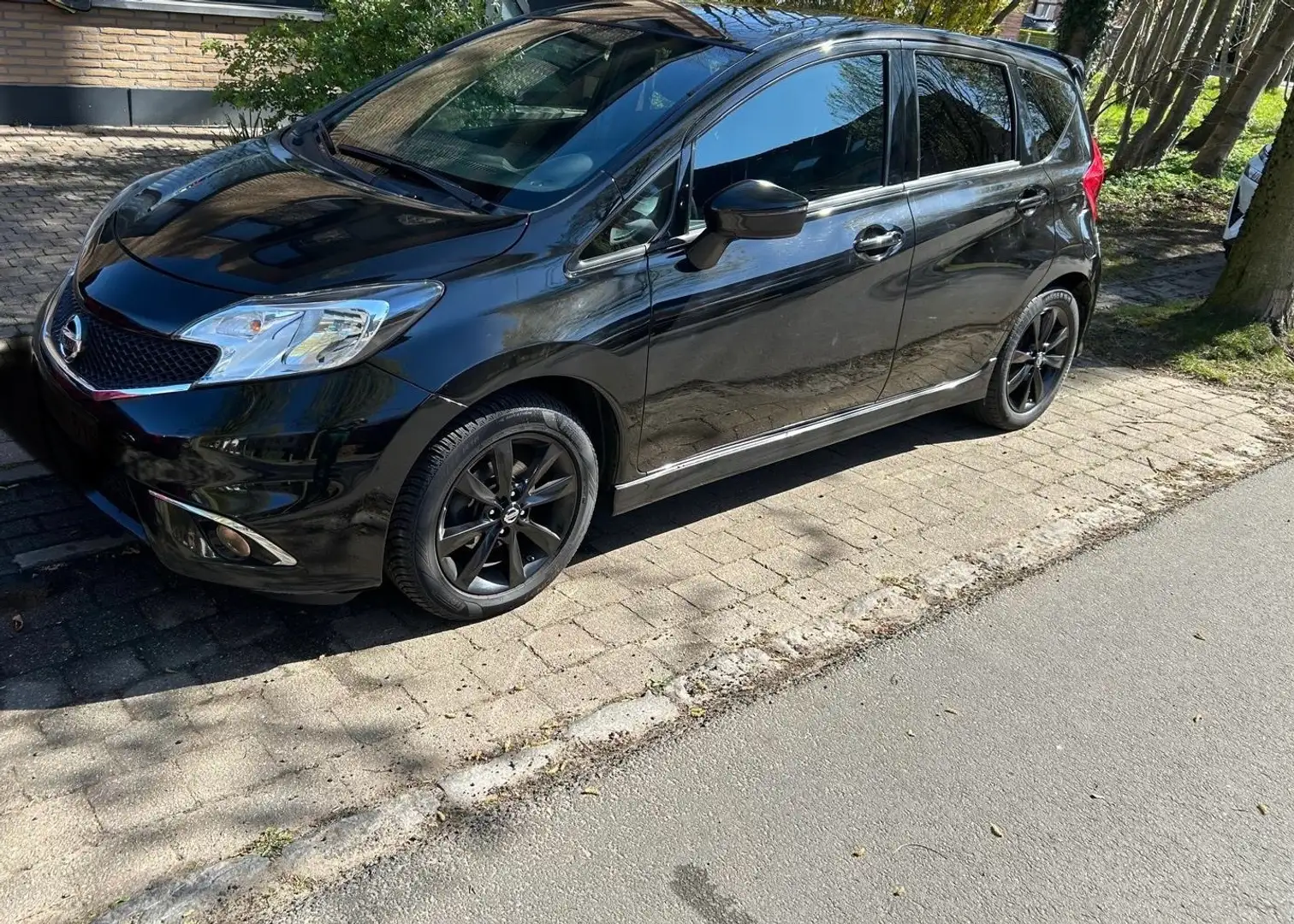 Nissan Note Note 1.2 DIG-S Black Edition Чорний - 1
