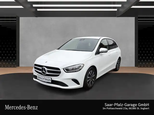 Mercedes-Benz B 180 *STYLE*NAVIGATION*PTS*TEMP*MBUX*DAB RADIO* Navi/Autom./Klima/Park Assist./Sitzhzg./MF Lenkrad/Tempomat/Digitales Radio