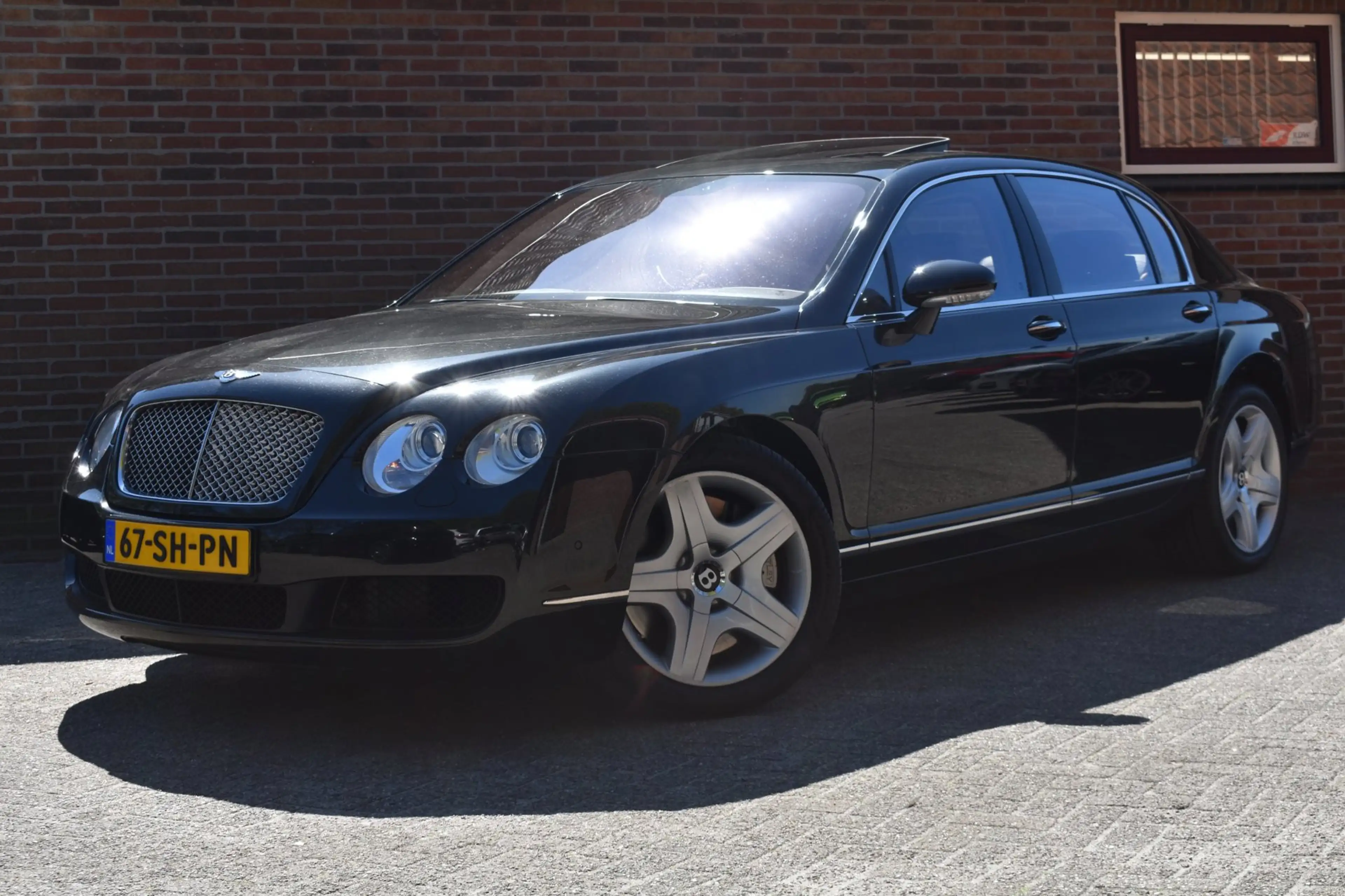 Bentley Flying Spur Continental 6.0 W12 561pk '06 Orig NL Auto Leder C