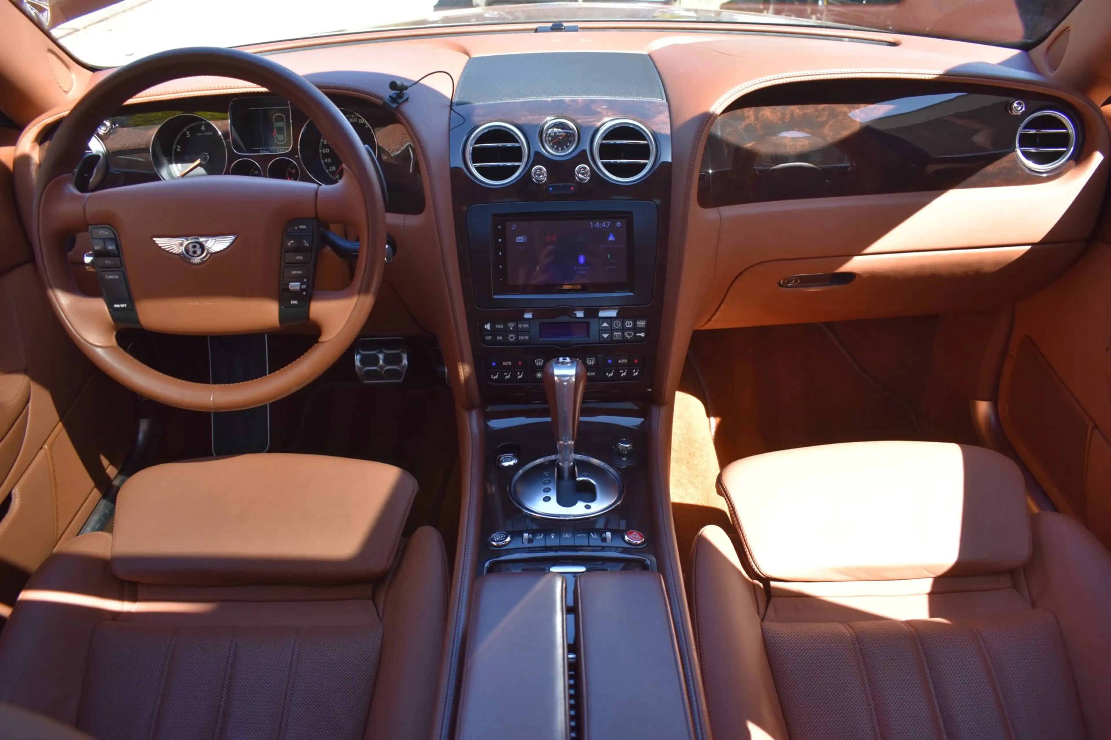 Bentley Flying Spur Continental 6.0 W12 561pk '06 Orig NL Auto Leder C — photo 2