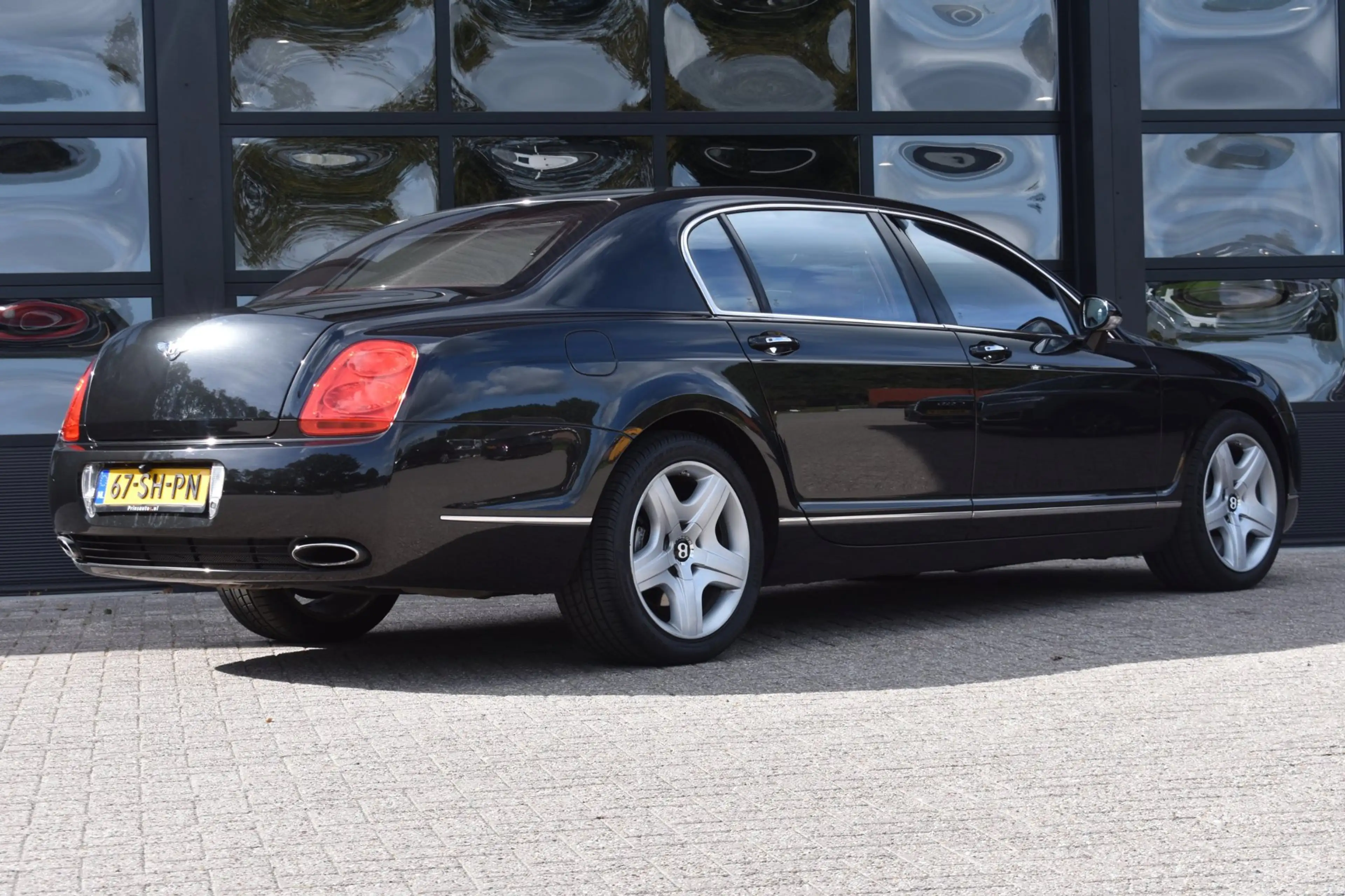 Bentley Flying Spur Continental 6.0 W12 561pk '06 Orig NL Auto Leder C — photo 3