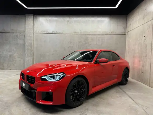 BMW M2 view 4
