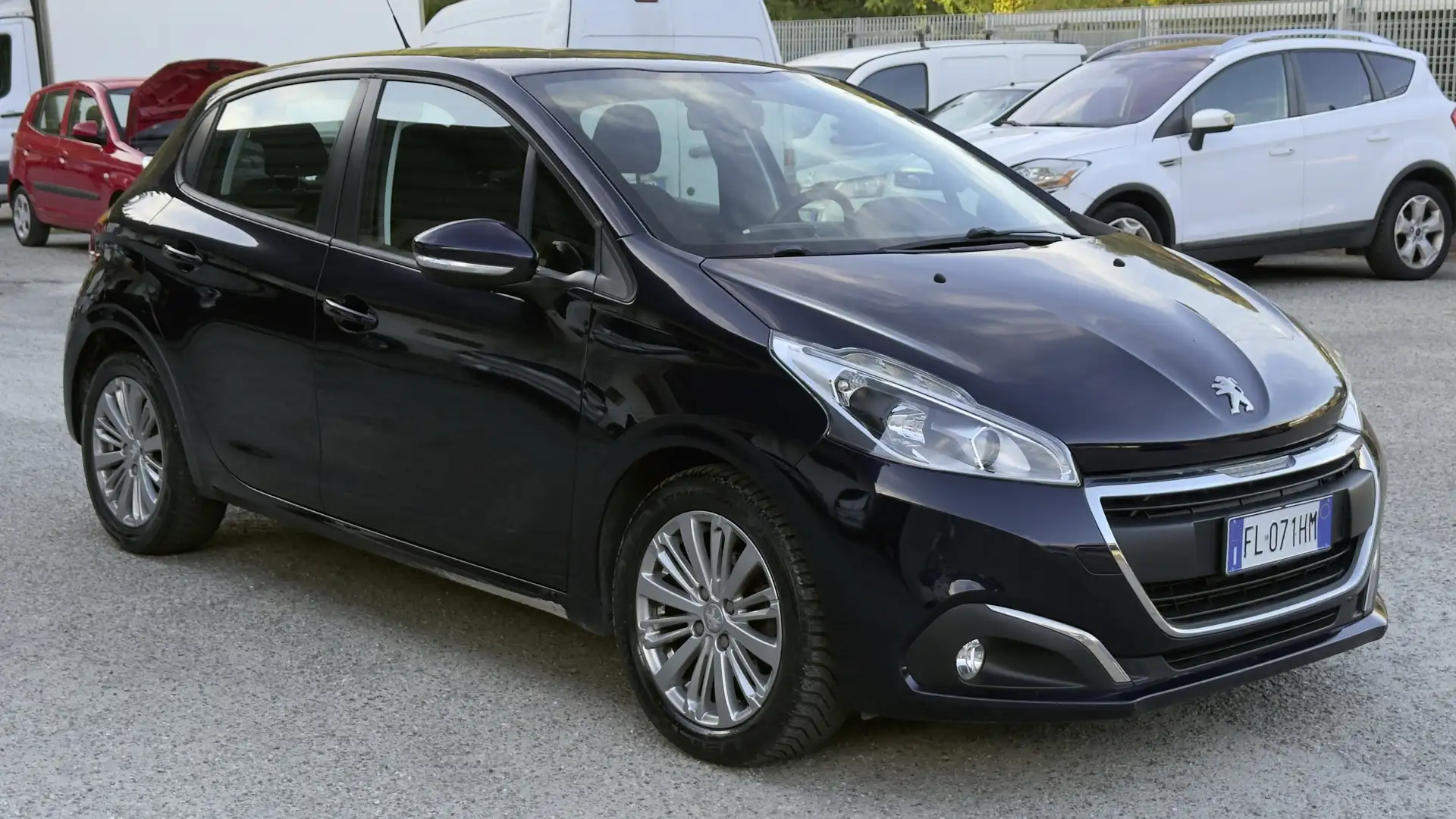 Peugeot 208 208 I 2015 5p 1.6 bluehdi Allure 75cv Nero - 2
