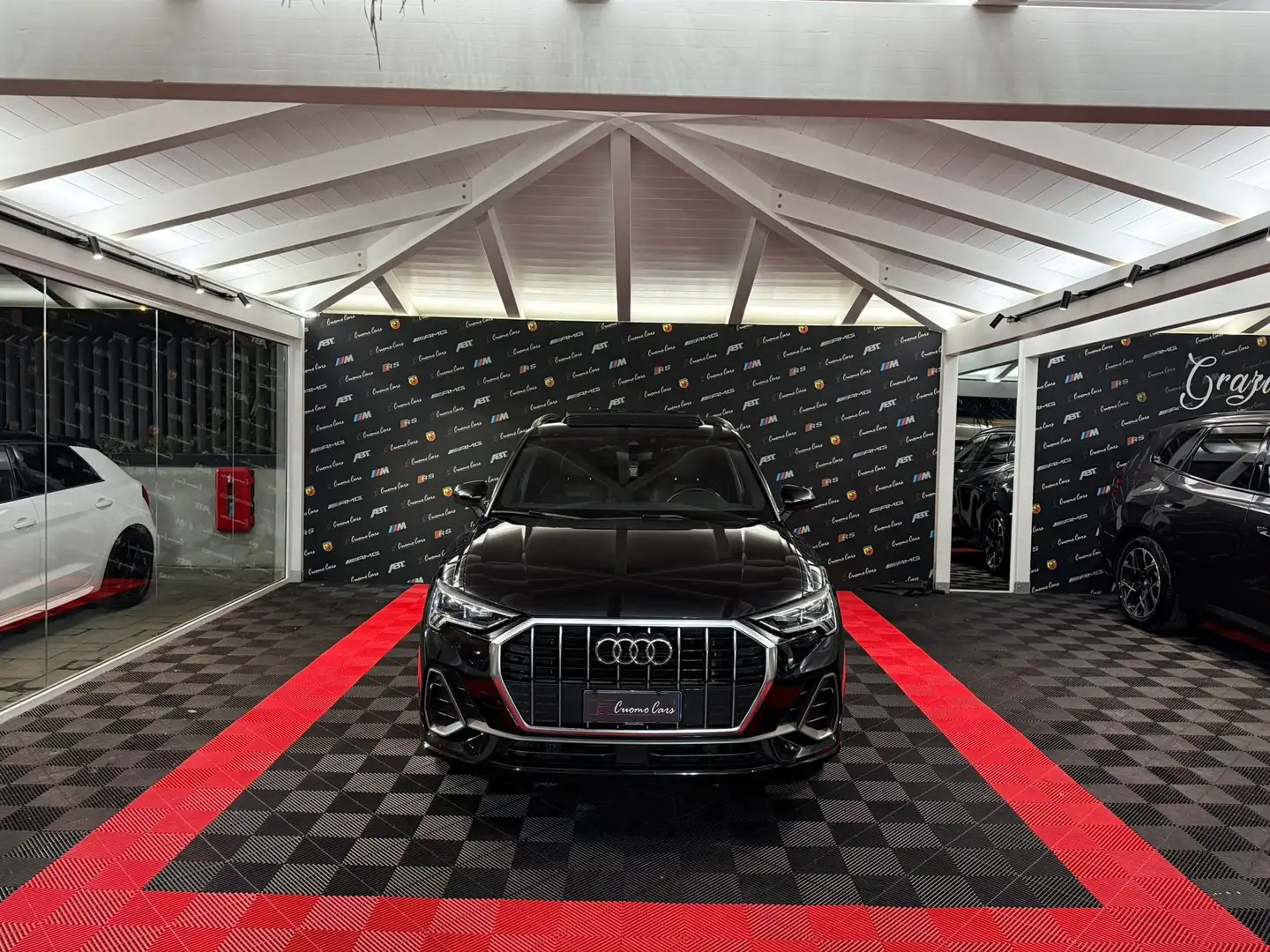 Audi Q3 35 TDI S tronic line edition Nero - 2