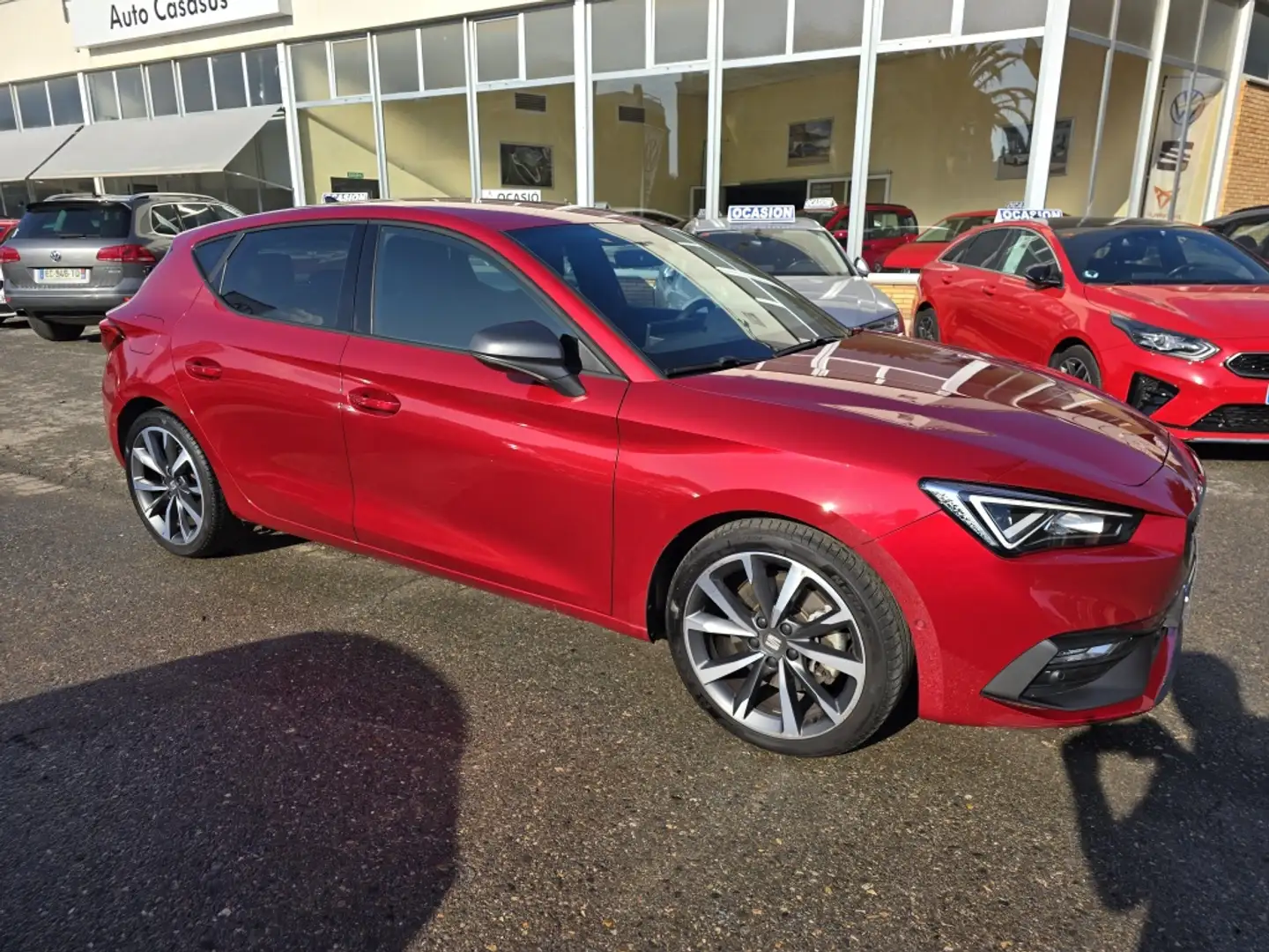 SEAT Leon 1.5 eTSI S&S FR DSG-7 150 Burdeos - 2