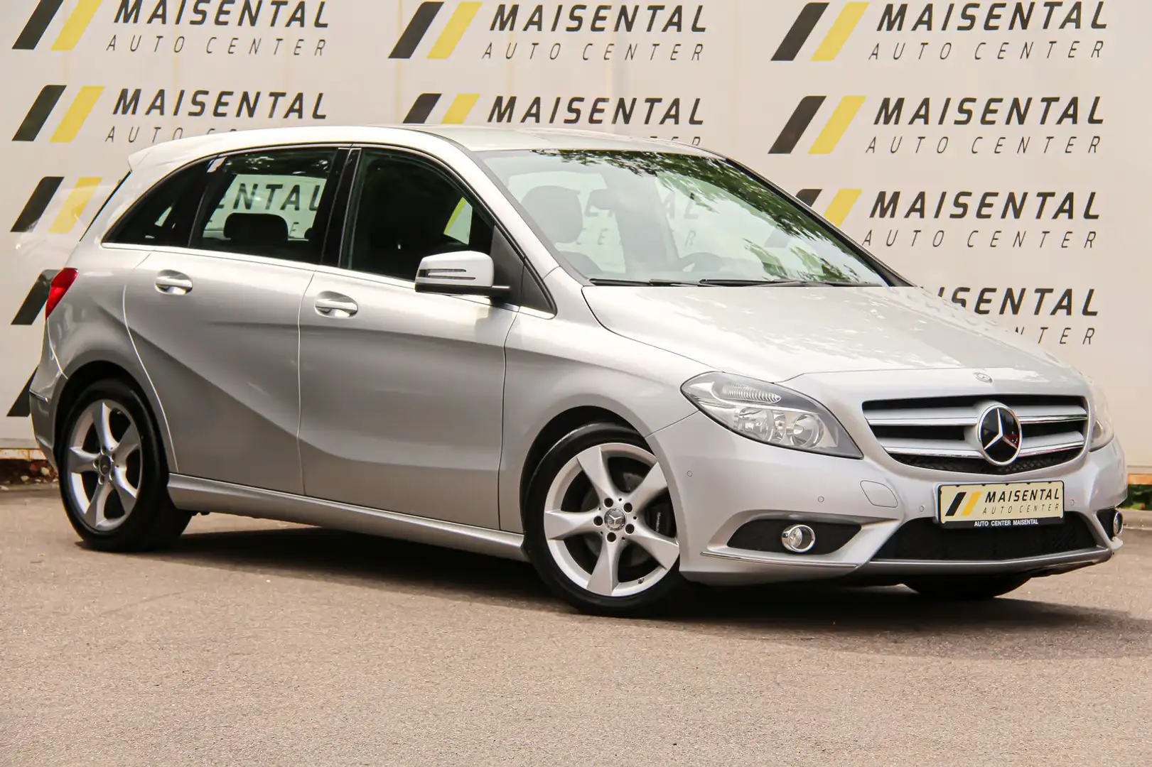 Mercedes-Benz B 180 CDI |Sport-Paket|AHK|SHZ|PDC|MFL|Attention Zilver - 1
