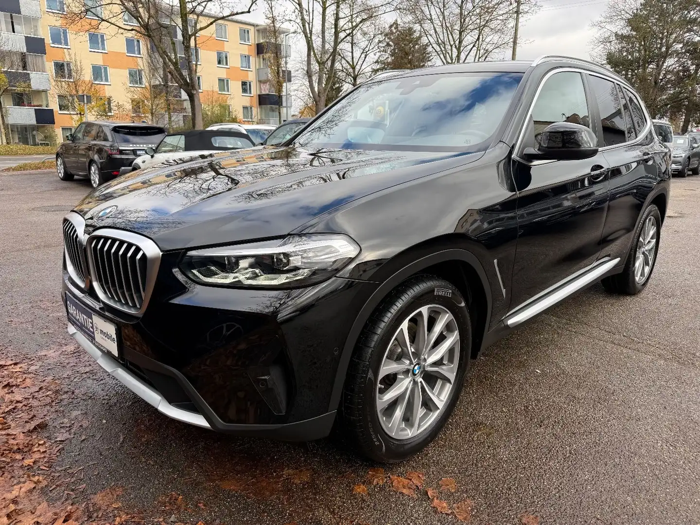 BMW X3 xDrive 20i AUT~Facel~ACC~LiveCock~Kam~Leder Zwart - 1