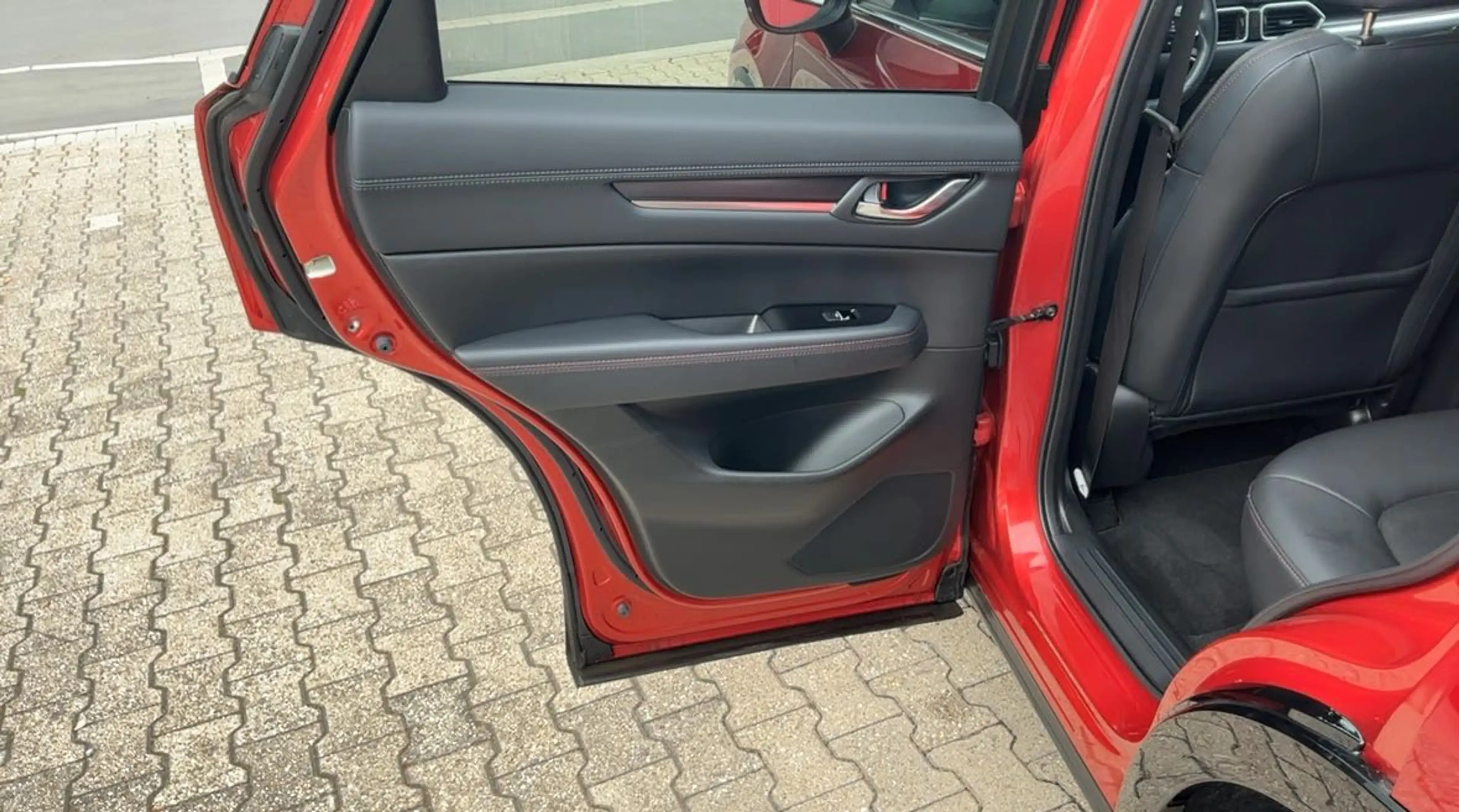 Mazda CX-5 SKY-G 121 kW (165 PS) Allrad Homura Matrix Bose 36 — photo 15