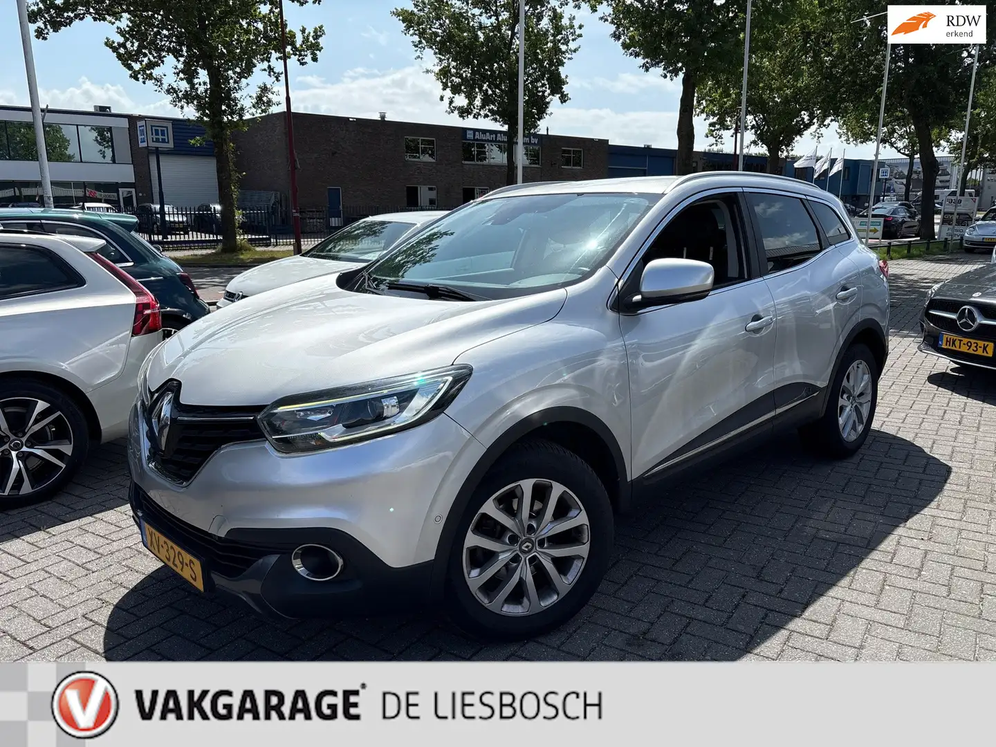 Renault Kadjar 1.5 dCi Limited,navi,camera ,trekhaak,boeken Grijs - 1