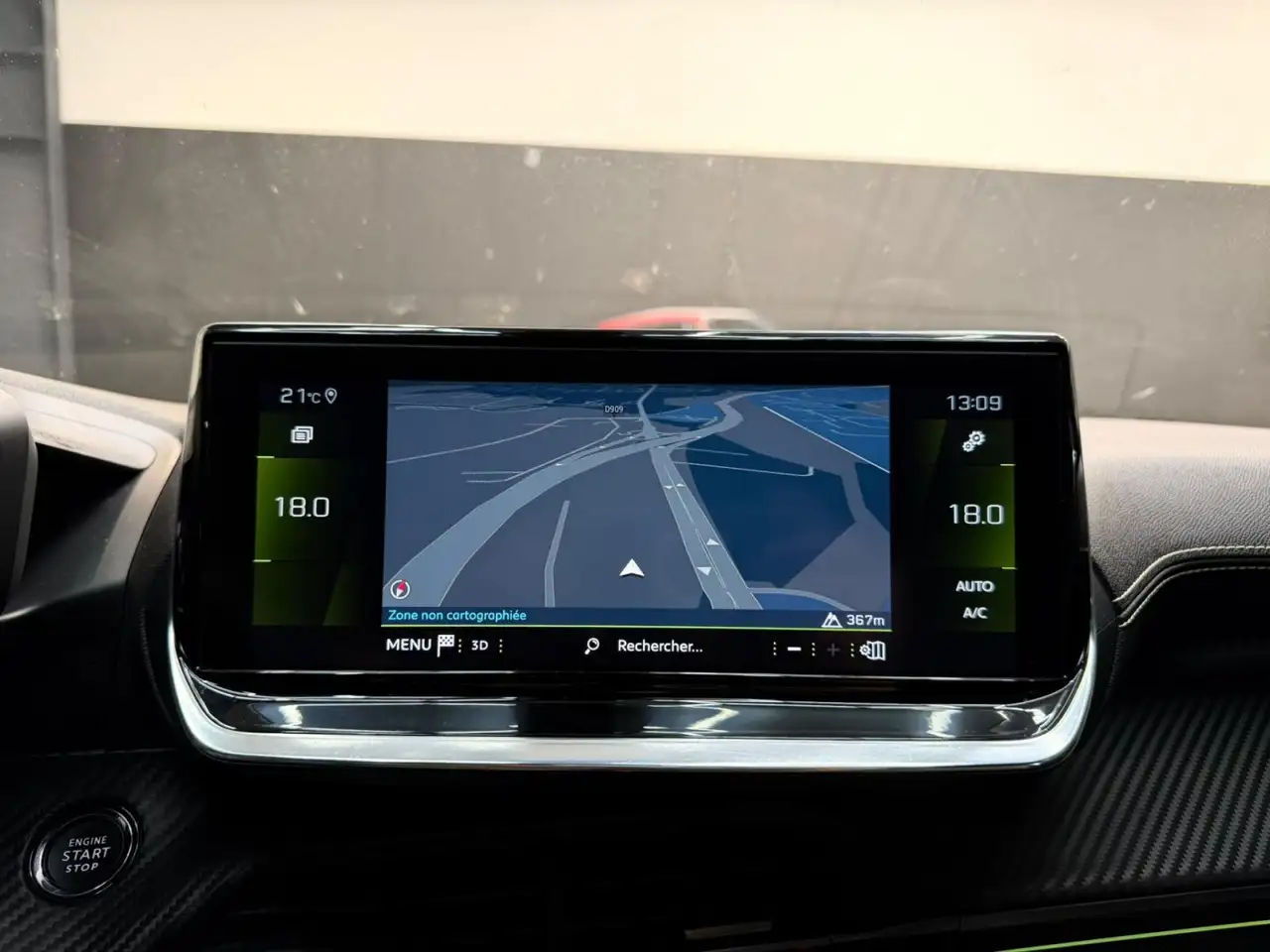 Peugeot 208 208 — photo 32