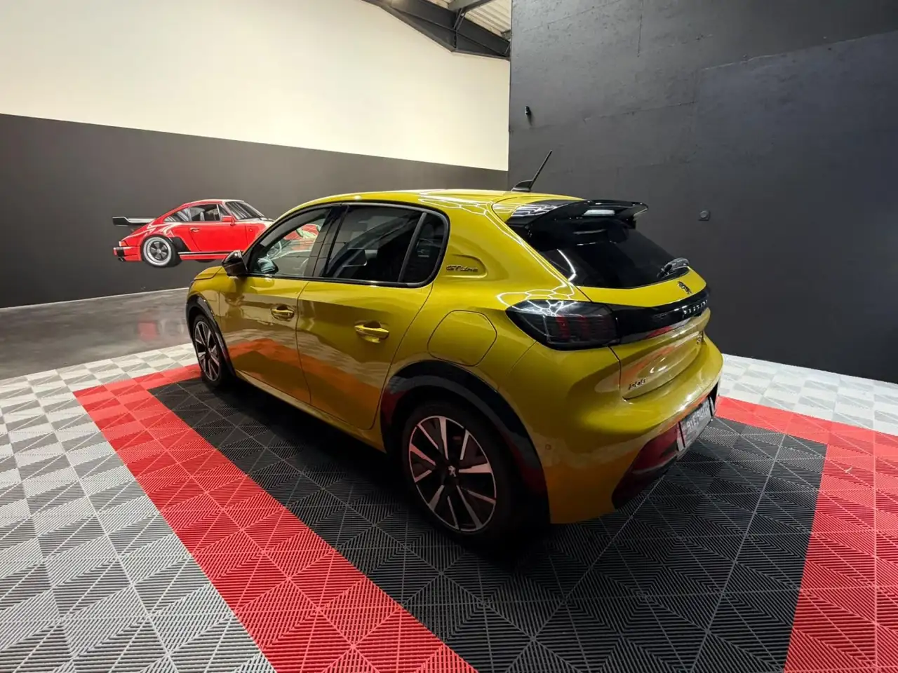 Peugeot 208 208 — photo 5