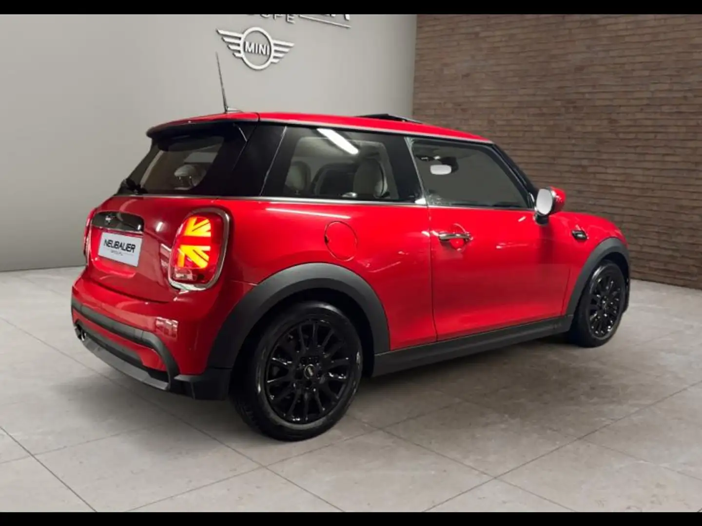MINI Cooper E Cooper 136ch Edition Camden BVA7 crvena - 2