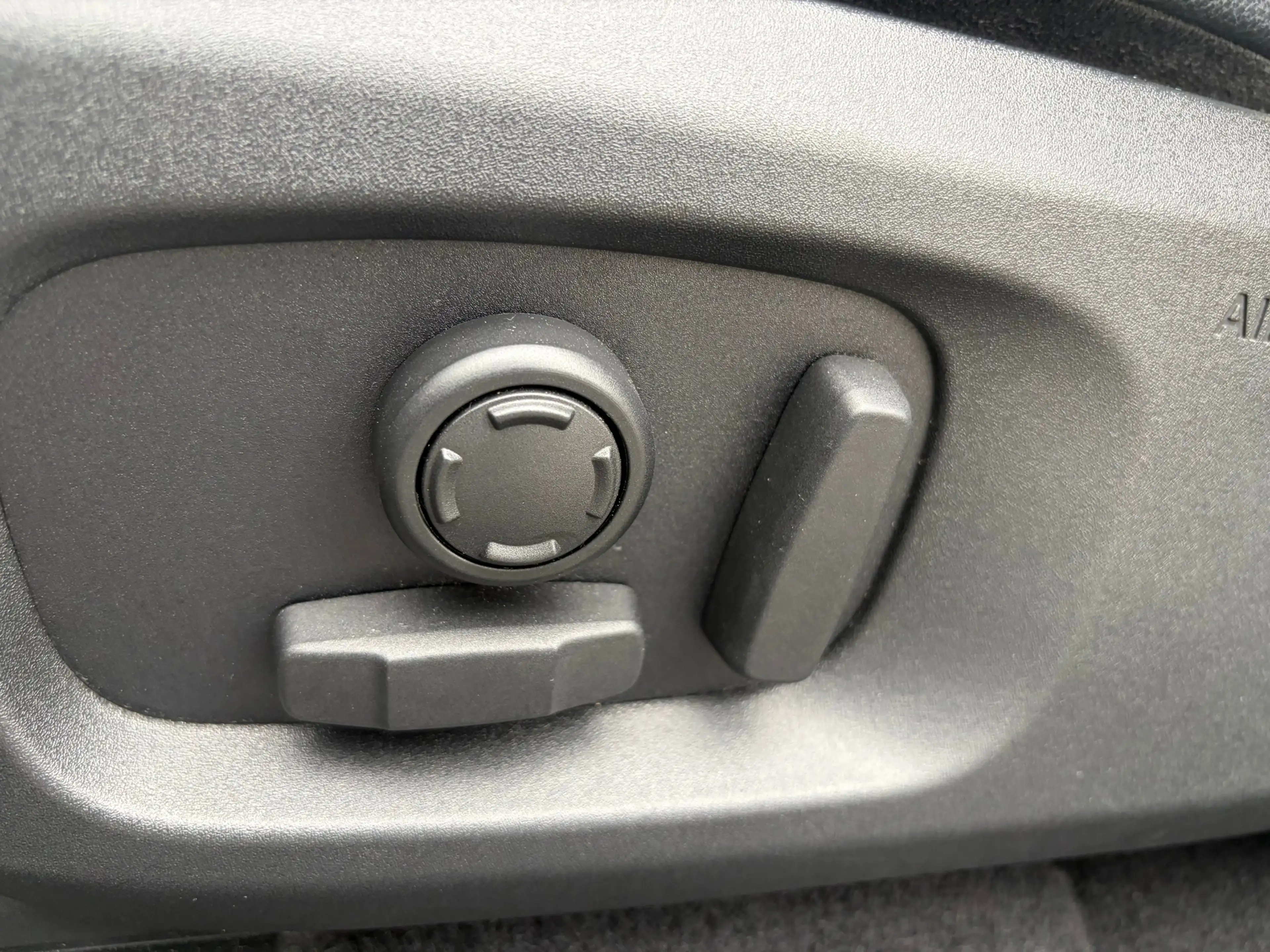 Land Rover Range Rover Evoque 2.0 TD4 HSE Dynamic — photo 18